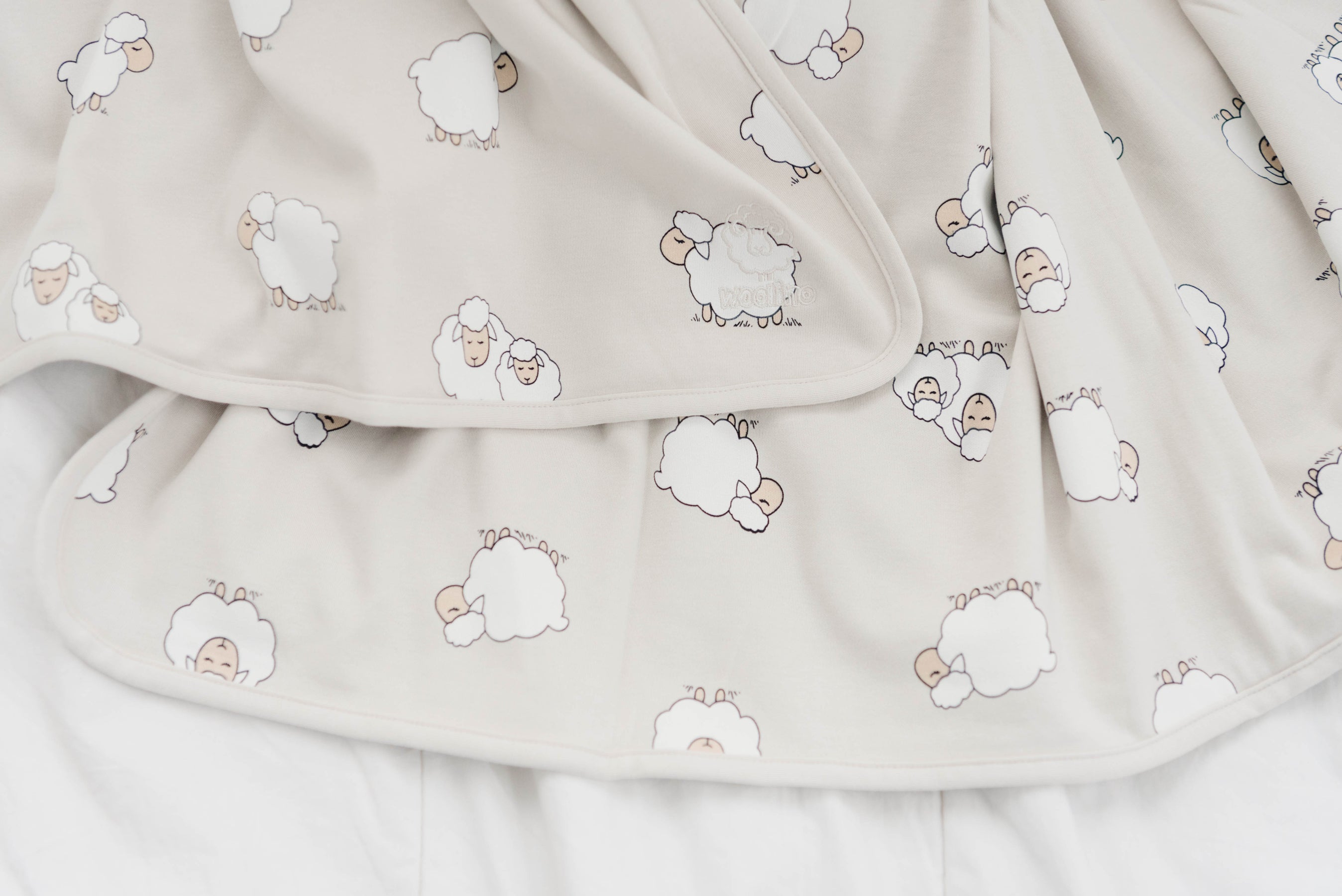 Premium 4-Season Toddler Blanket - 52.5
