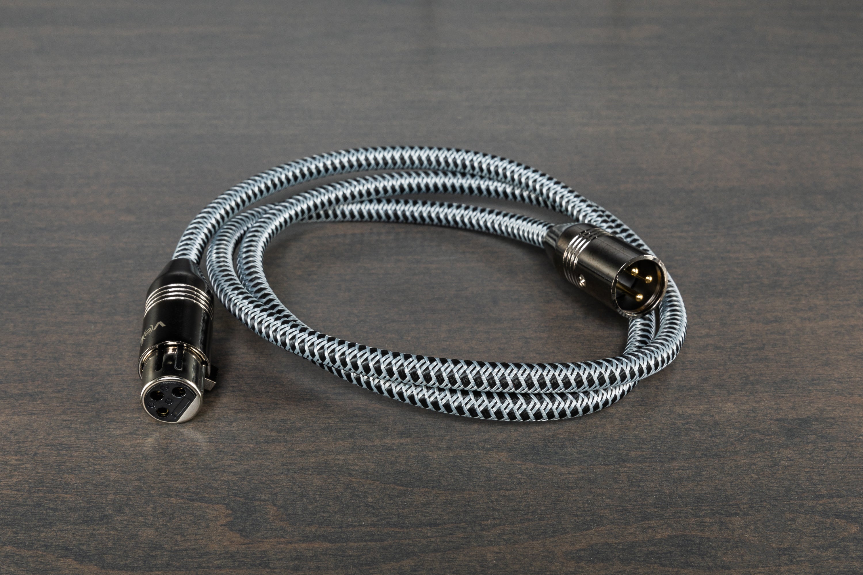 Velox Balanced XLR Cable - Professional Audio Cable for Studio Recording, Live Sound & DJ Equipment - High-Quality Shielded XLR Male to Female Cable for Microphones, Mixers & Audio Interfaces