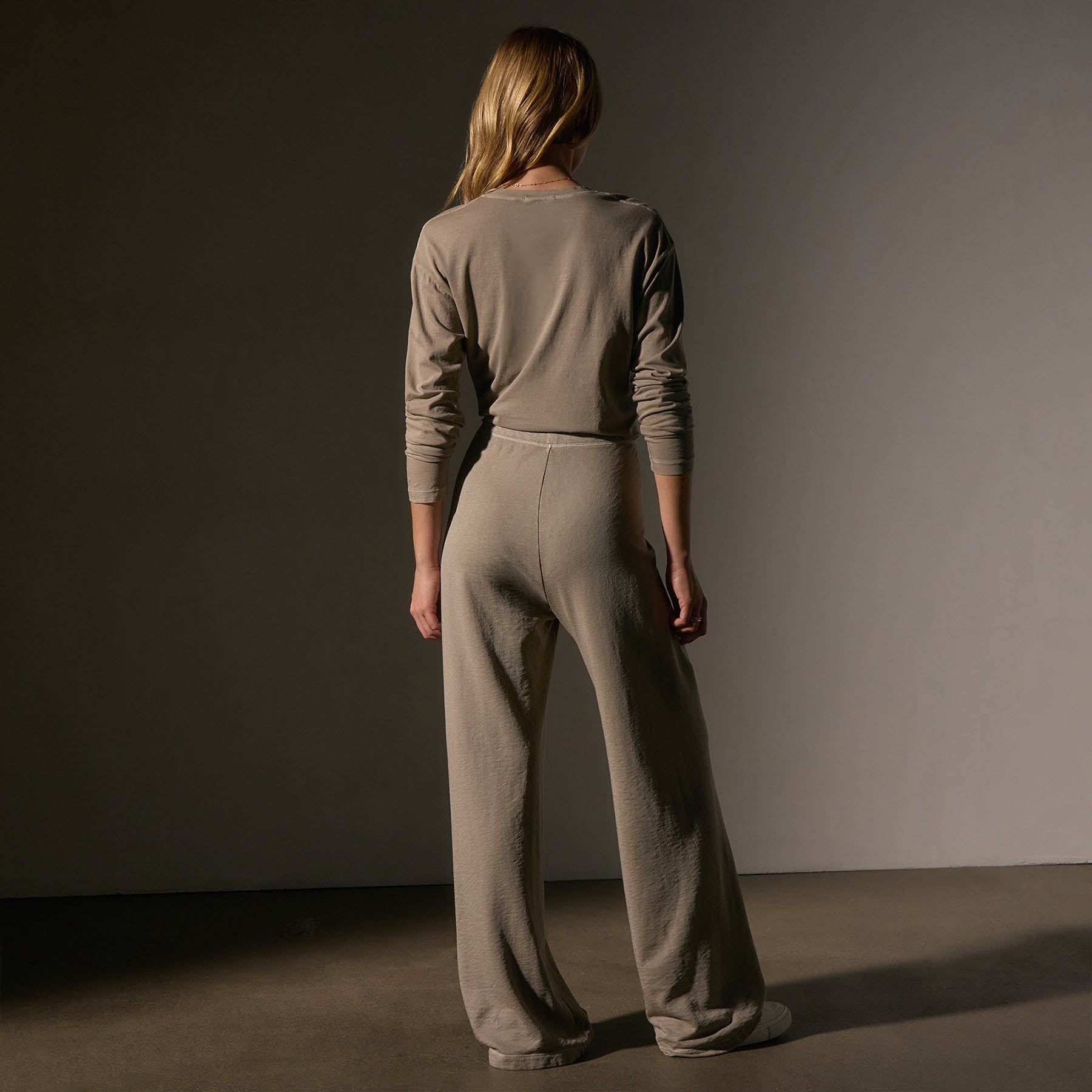 Women's High Waisted Wide Leg Sweatpants - Soft Lounge Pants with Elastic Waistband for Yoga, Running & Home Comfort