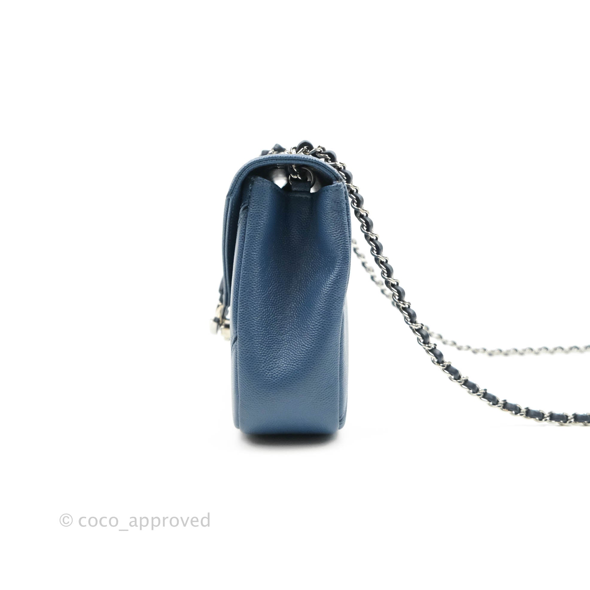Chanel CC Chevron Flap Bag in Navy Caviar Leather with Silver Hardware - Luxury Shoulder Bag for Women, Perfect for Evening Events & Date Nights