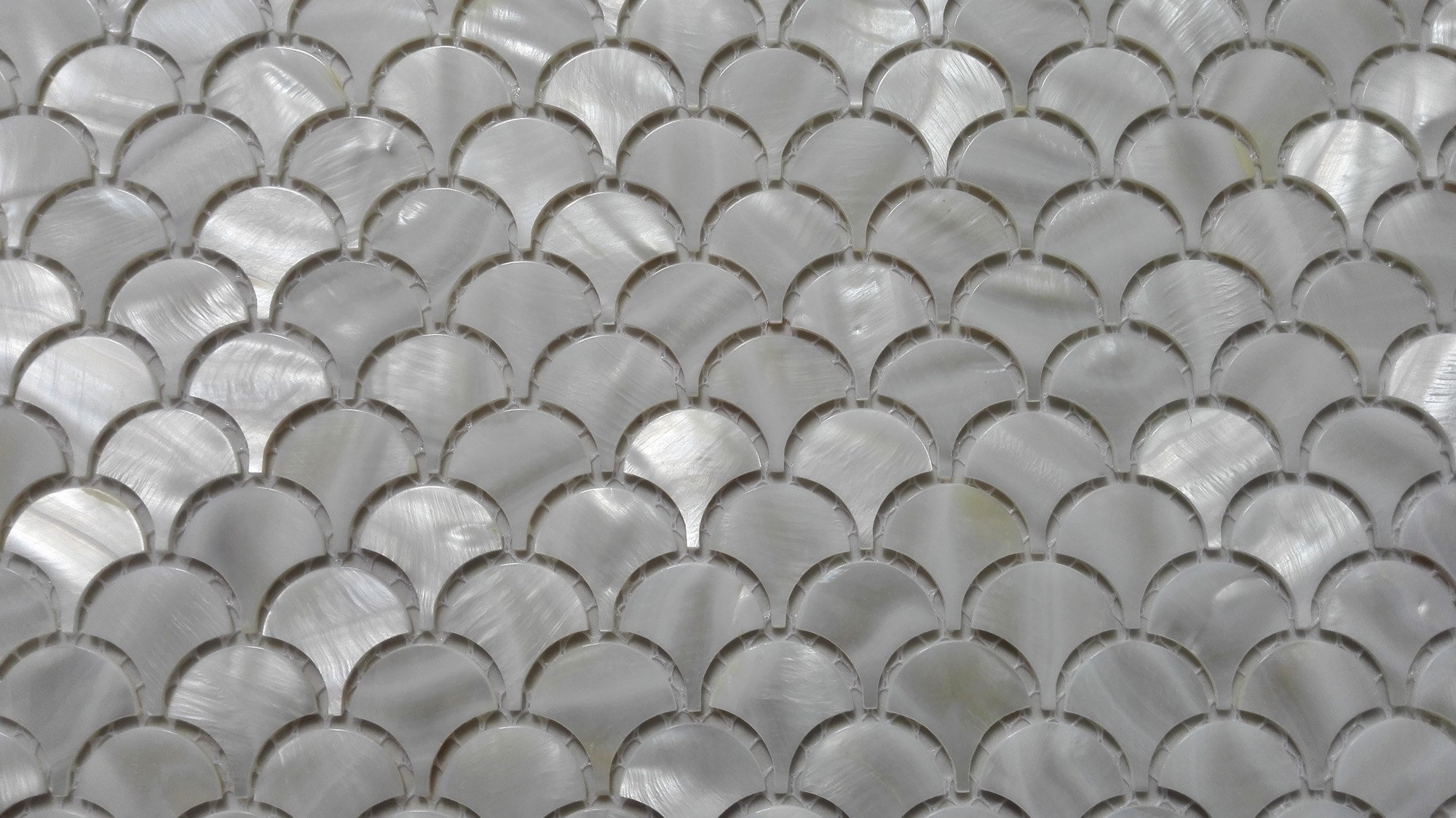 11PCS White Fish Scale Mother of Pearl Mosaic Tiles - Freshwater Shell Backsplash for Kitchen, Bathroom, Shower Wall & TV Background - Home Improvement Decorative Fan Pattern Tiles for Stunning Interior Design