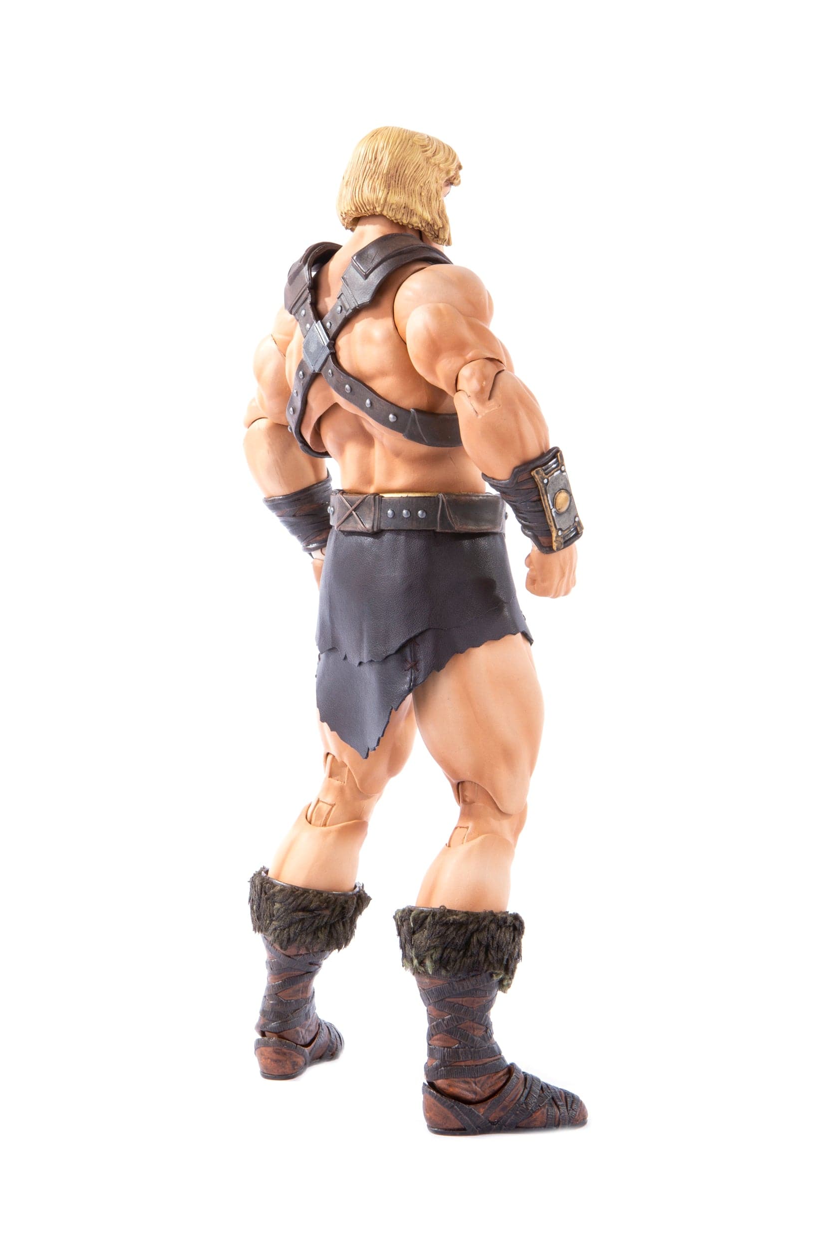 Masters of the Universe He-Man 1/6 Scale Action Figure Collectible - Battle-Ready Display for Fans & Collectors | Perfect for Shelf Displays, Gaming Setups & Nostalgic Decor