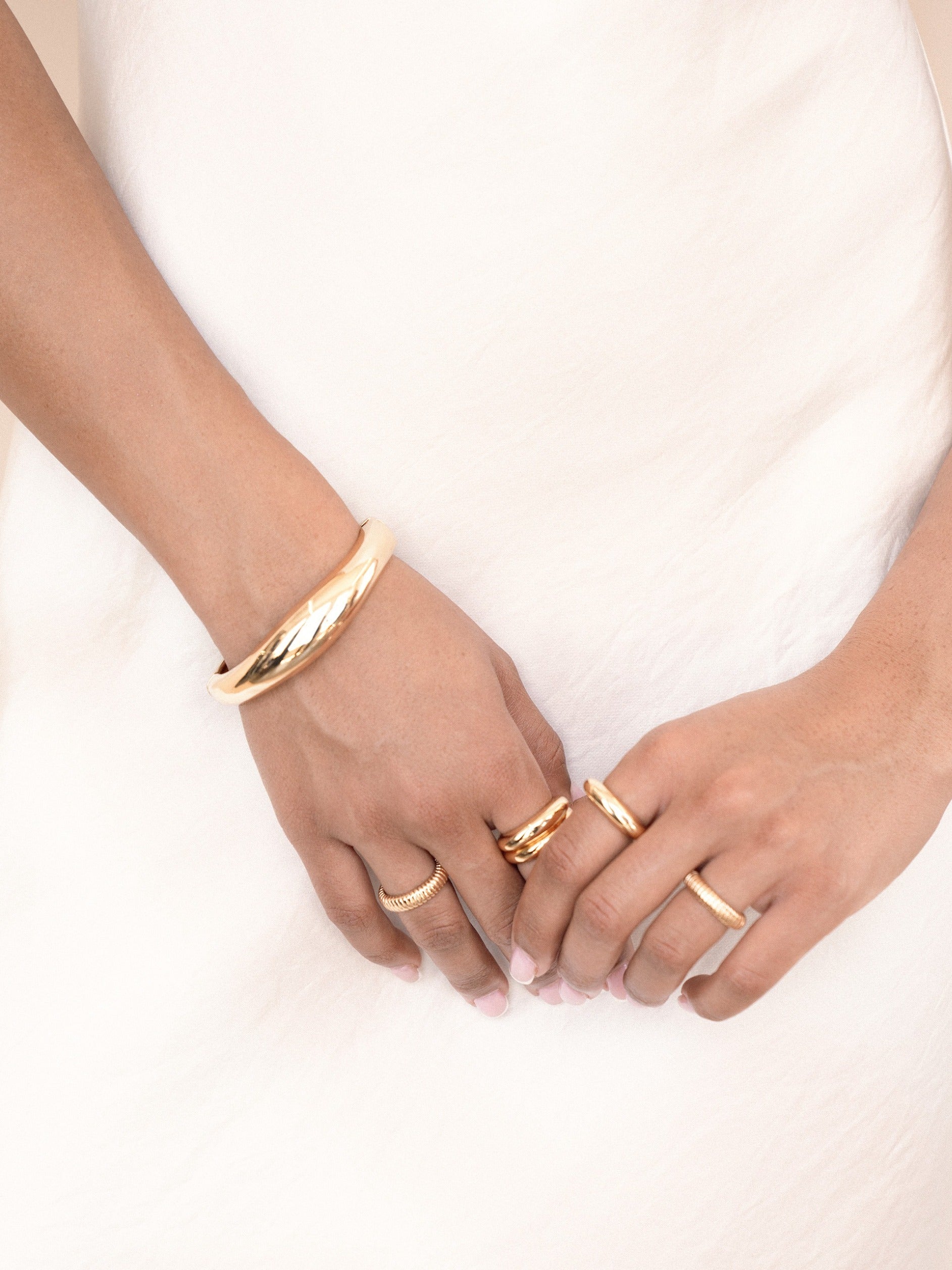 Liquid Love Cuff Bracelet - Romantic Couple Matching Jewelry Set for Valentine's Day Gifts, Anniversaries & Date Nights