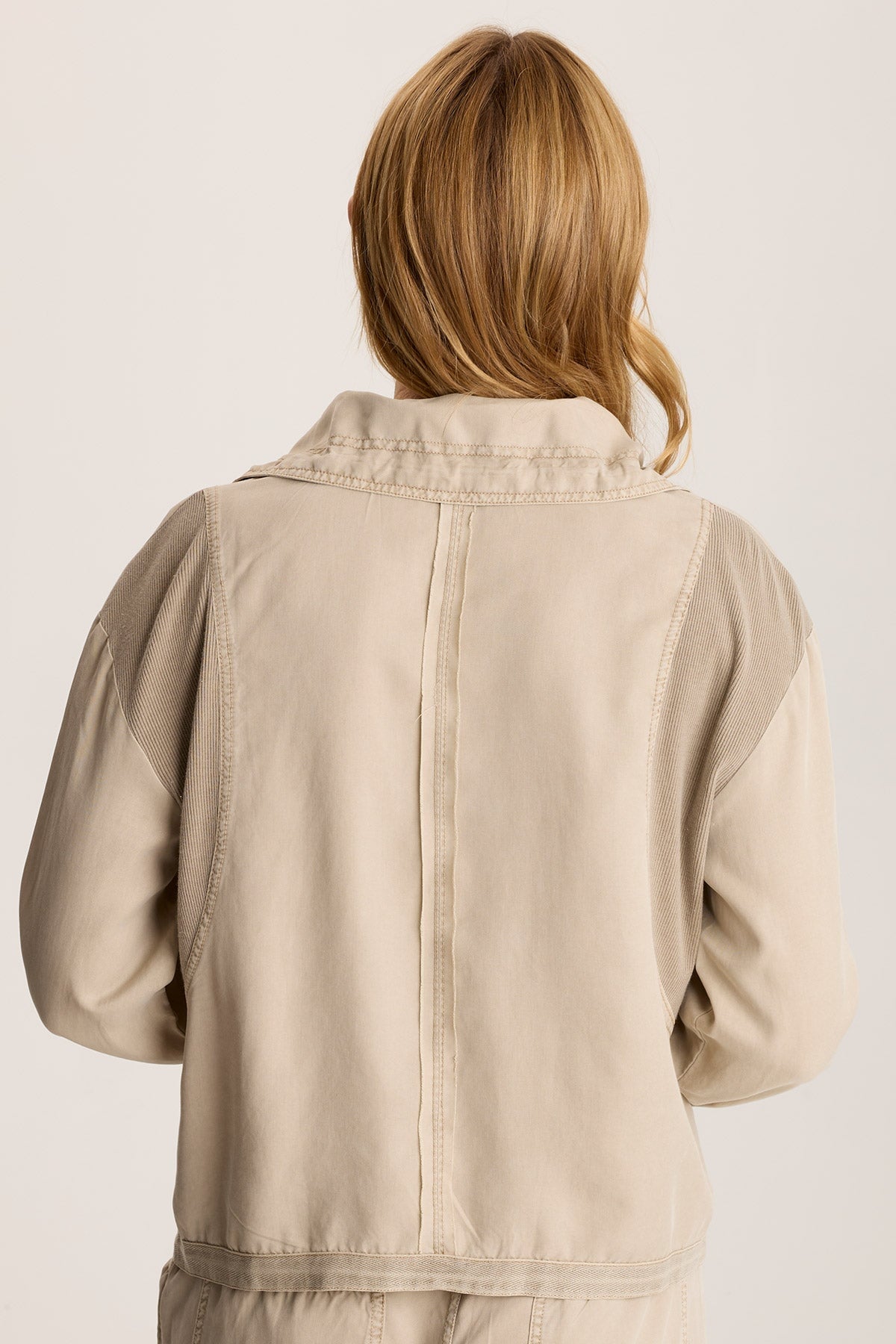Oziel Twill Utility Jacket with Drawstring Collar - Stylish Men's Workwear for Outdoor Activities & Casual Wear