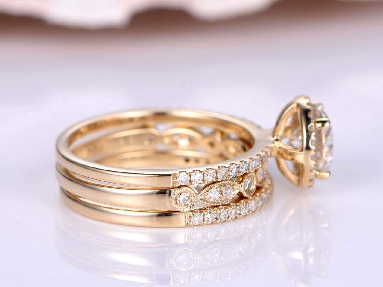 2.25 Carat Moissanite & Diamond Wedding Ring Set in Rose Gold - Elegant Bridal Trio for Engagement, Proposal & Anniversary Gifts