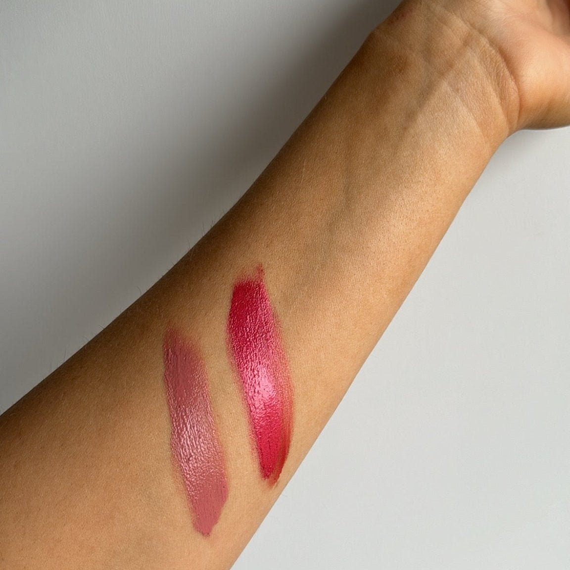 Natural Lip & Cheek Mineral Cream Blush - Vegan, Cruelty-Free Makeup for Flawless Glow | Perfect for Everyday Wear & Special Occasions