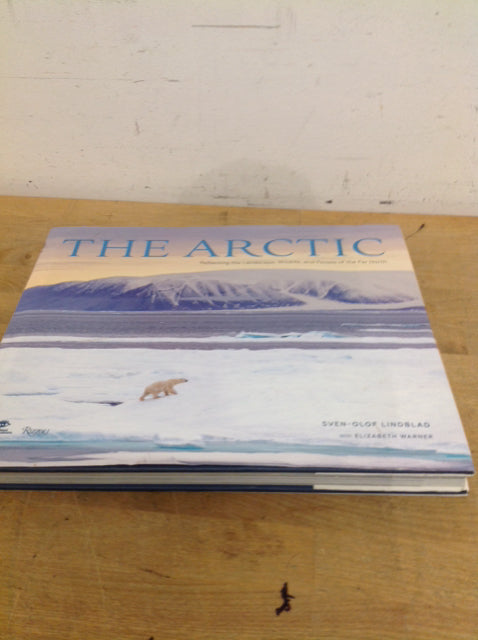 The Arctic - Premium Coffee Table Book with Stunning Photography | Perfect for Home Decor, Gifts & Interior Design Inspiration