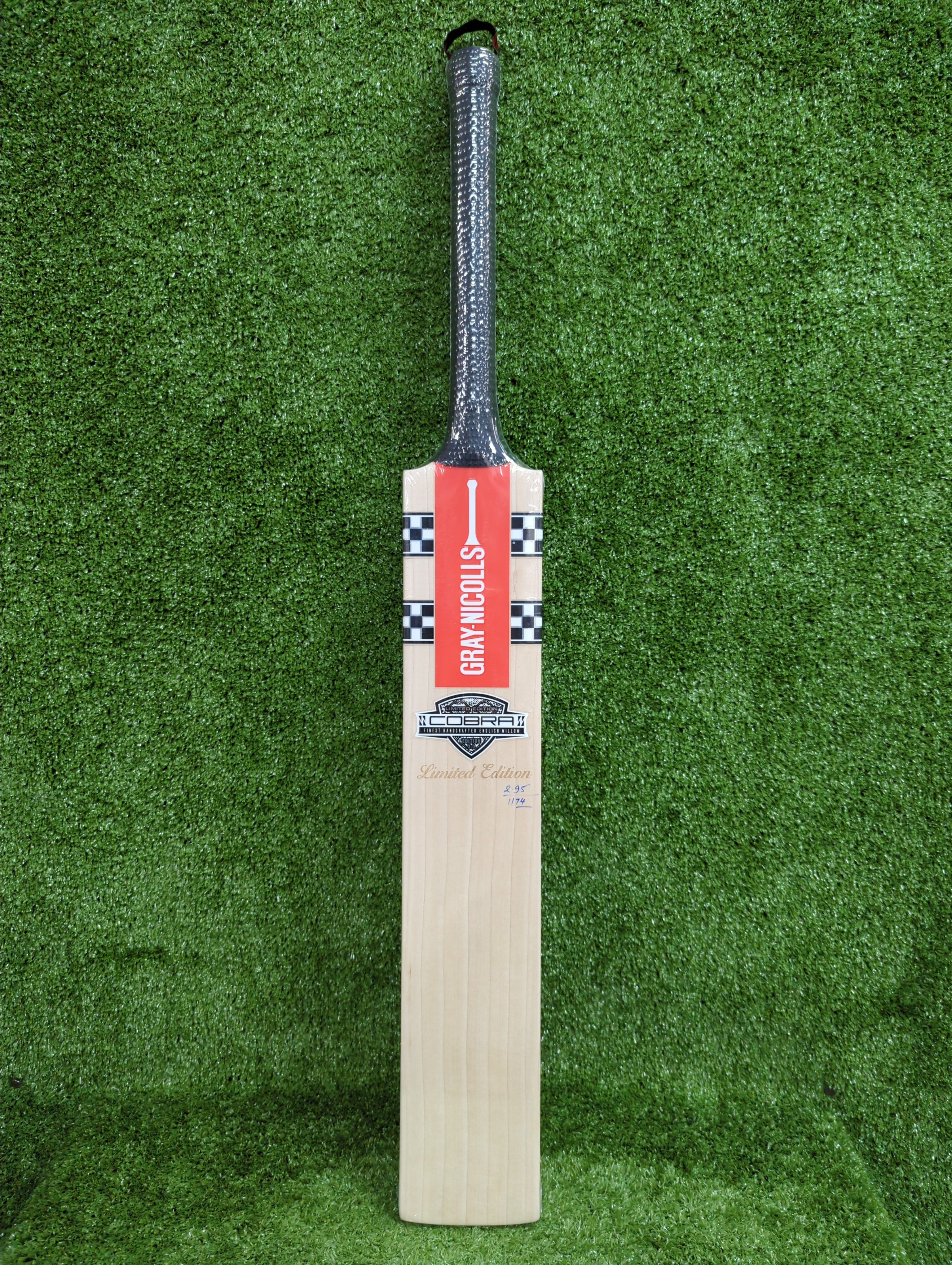 Premium Gray Nicolls Cobra Limited Edition English Willow Cricket Bat | Handcrafted for Performance | Perfect for Professional Matches & Training Sessions
