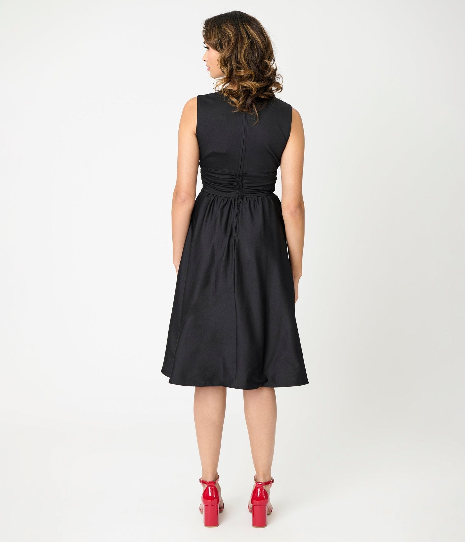 Timeless London Black Candace Swing Dress - Elegant Flowy Midi Dress for Women | Perfect for Parties, Weddings & Special Occasions