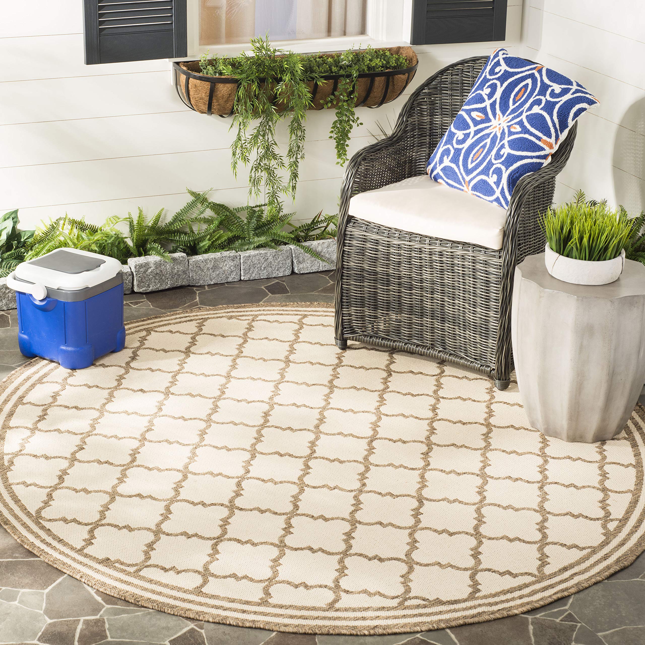 SAFAVIEH Beach House Collection 8' Round Area Rug - Cream & Beige Moroccan Trellis Geometric Design, Non-Shedding & Easy Care, Washable Indoor/Outdoor Rug for Living Room, Bedroom, Patio, Backyard, Mudroom (BHS121C)