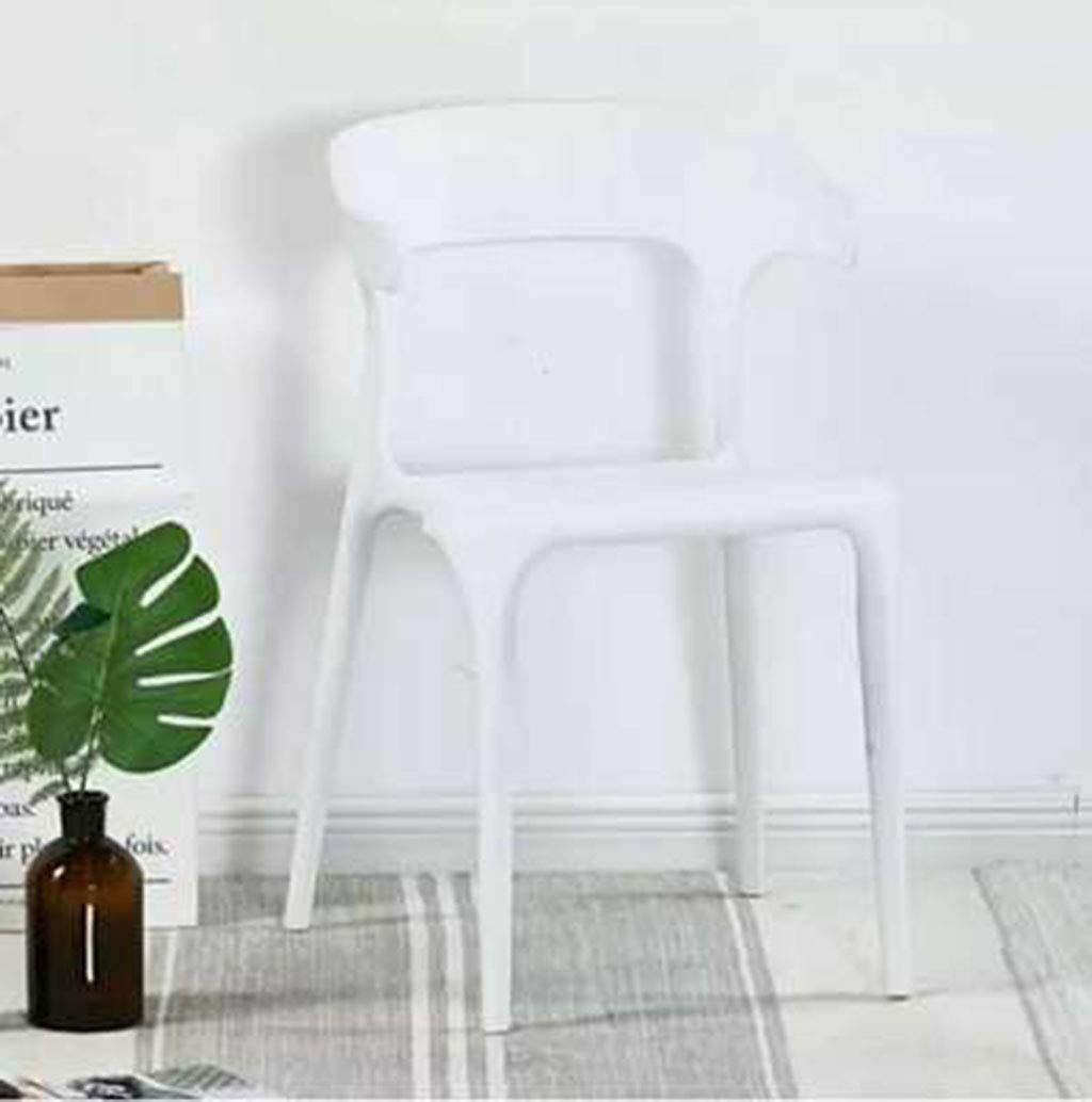 Modern Minimalist Plastic Dining Chair - Nordic Style Home & Cafe Furniture - White Horn Chair for Kitchen, Restaurant, Coffee Shop & Office Use