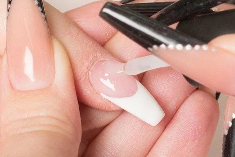 Glaze'n Go Tack-Free Top Coat - Quick Drying Nail Polish Sealer for Shine & Protection | Perfect for Salon & Home Manicures