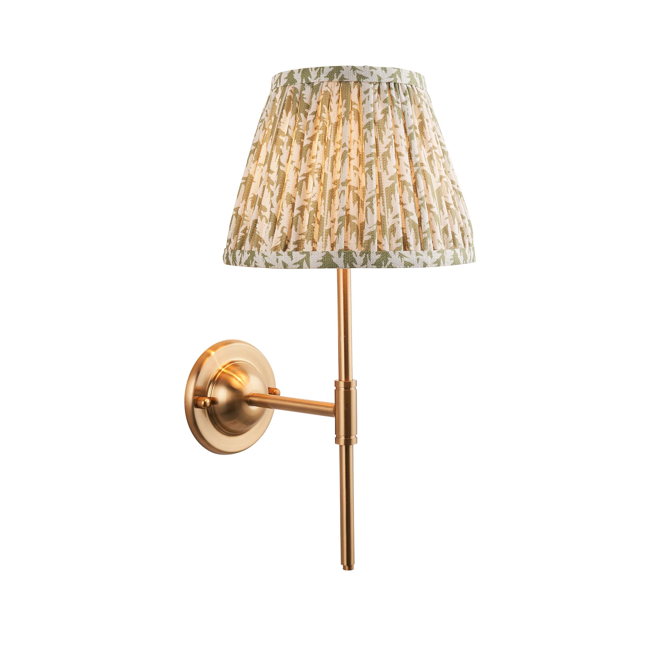 Brass Dome T Bar Wall Light with 20cm Green Leaf Shade - Perfect for Herb Gardens, Kitchens, and Vintage Home Decor