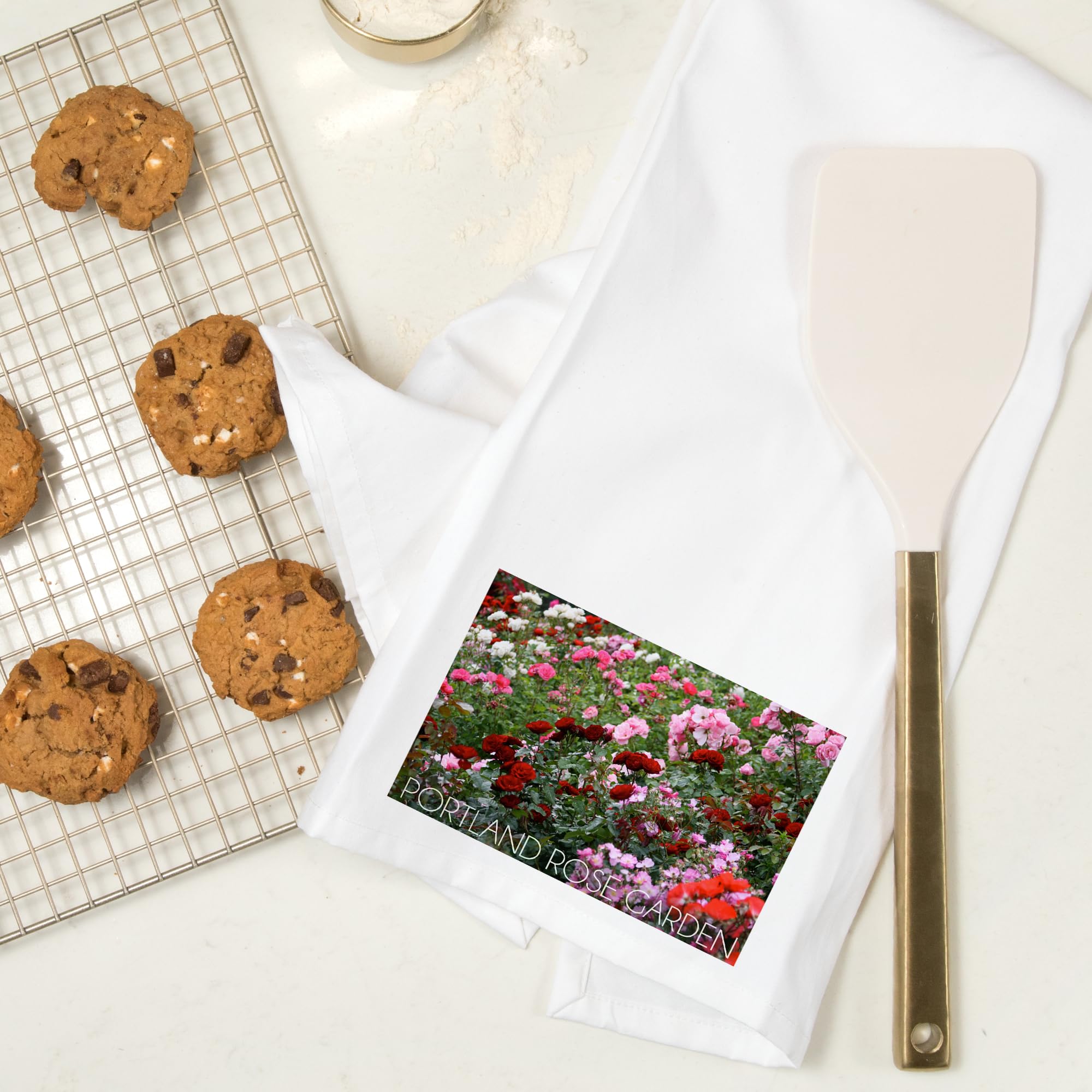 Lantern Press Portland Oregon Rose Garden Roses 100% Cotton Tea Towel - Decorative Hand Towel for Kitchen & Home Decor - Perfect for Gift, Dish Drying & Farmhouse Style Decorating