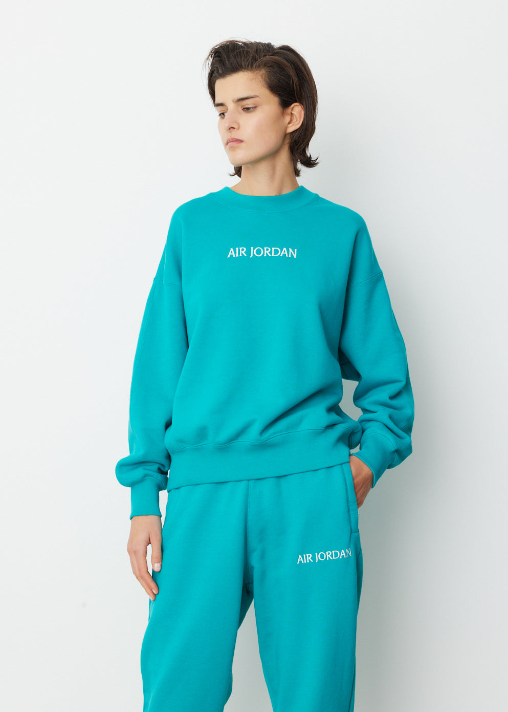 Air Jordan Fleece Crewneck Sweatshirt for Men - Comfortable & Stylish Casual Wear for Gym, Running, and Everyday Outfits