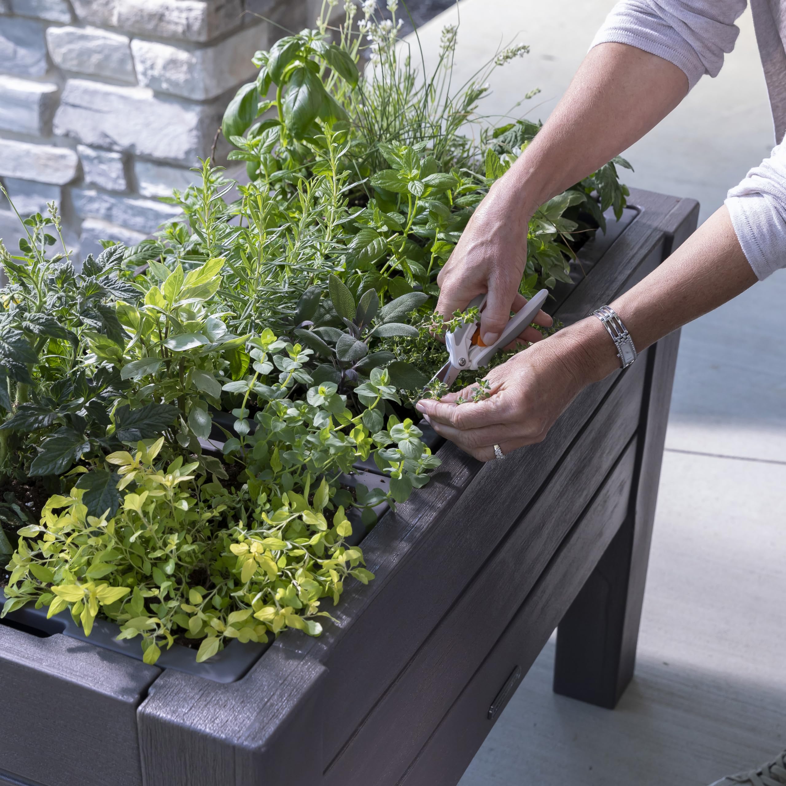 Step2 Lakewood Raised Planter Box - Large Outdoor Garden Planter with Easy Drainage, Durable Dark Cedar Plastic for Flowers, Herbs & Vegetables | Perfect for Patio, Porch, Deck or Backyard Gardening