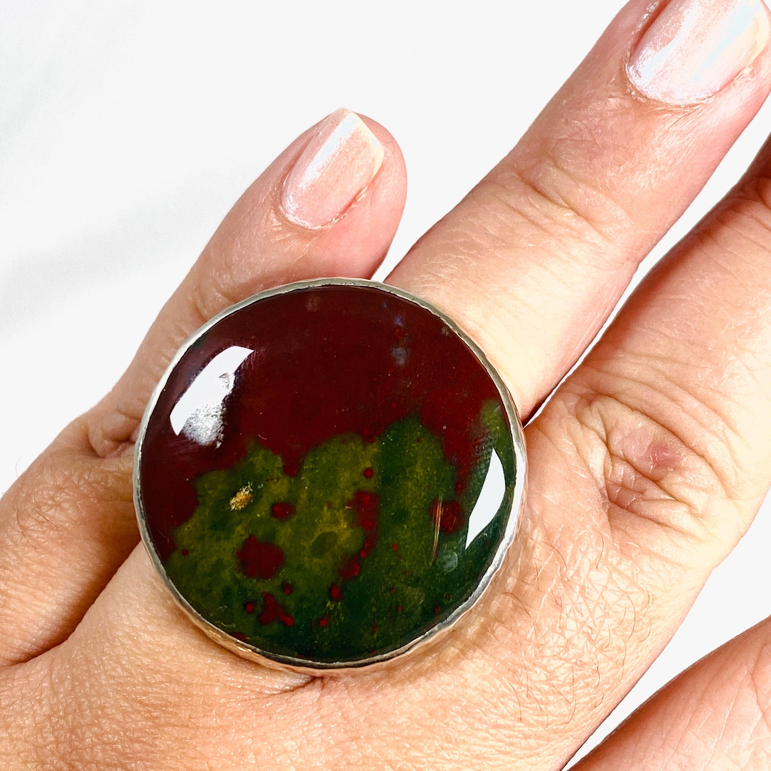 Bloodstone Round Hammered Band Ring for Men & Women - Size 10 - KRGJ1256 - Perfect for Everyday Wear, Gifts & Spiritual Healing Jewelry
