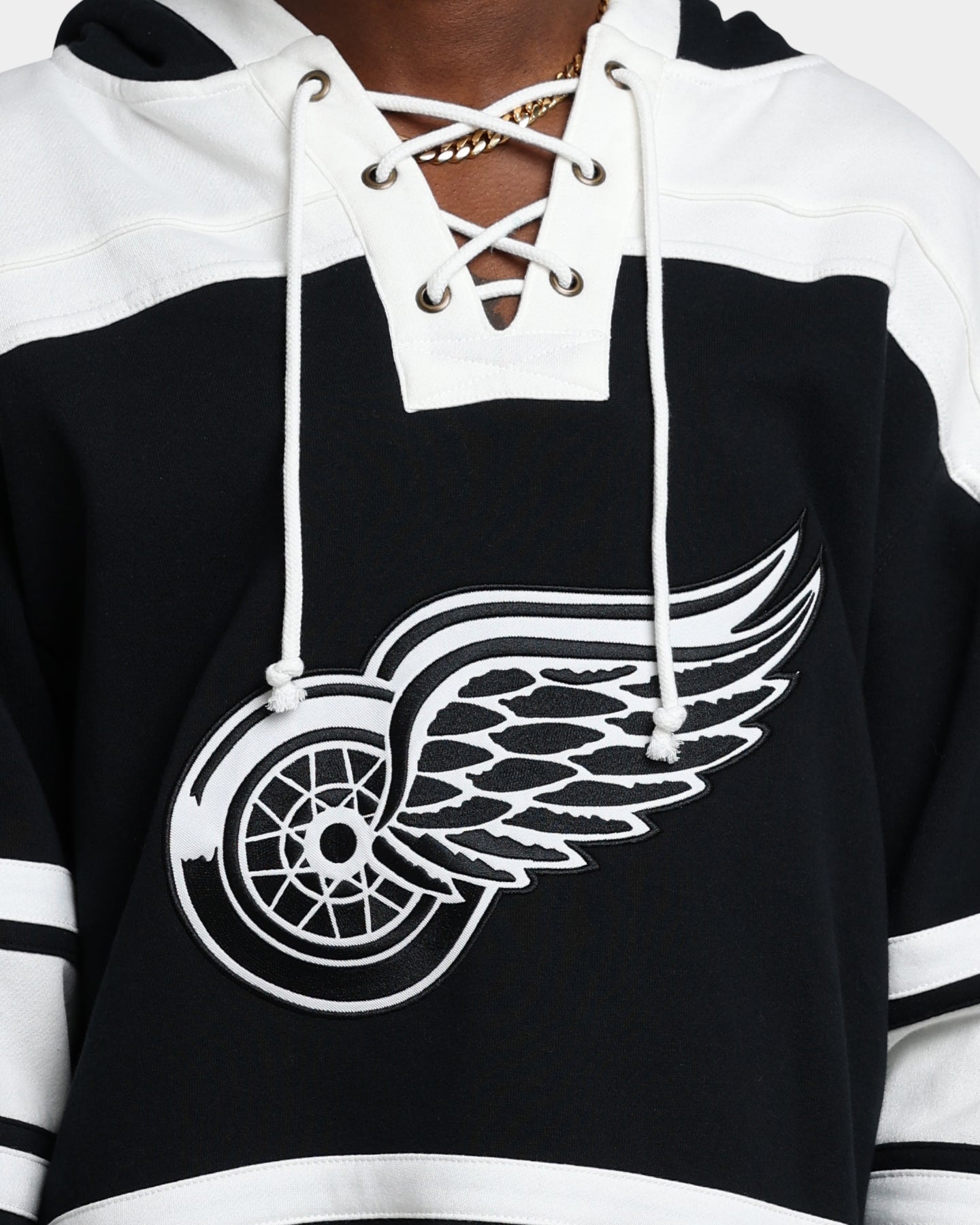 47 Brand Detroit Red Wings Superior Lacer Hoodie - Men's Black NHL Team Pullover Sweatshirt for Game Day & Casual Wear