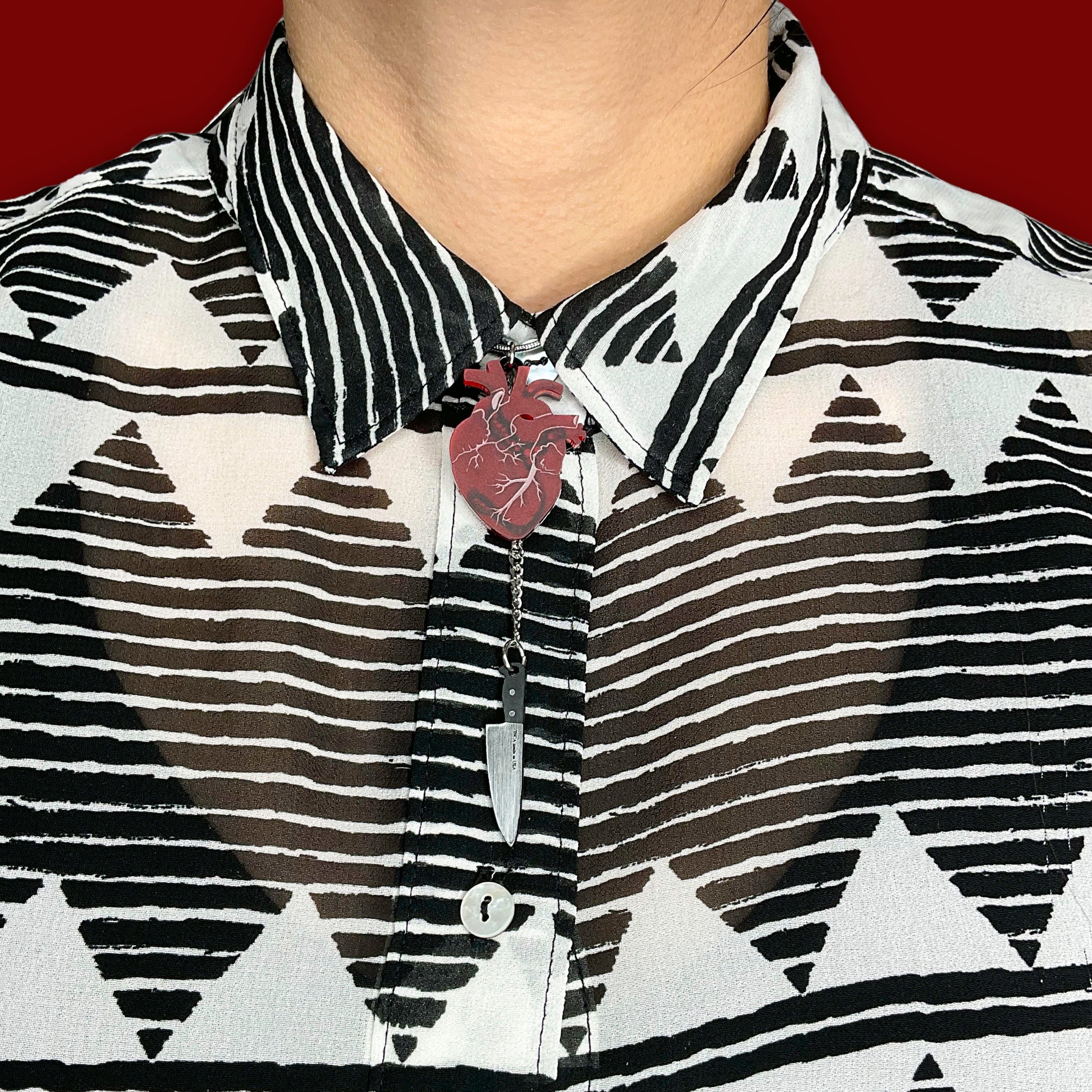 Chopped Heart Necklace - Unique Gothic Jewelry for Women, Stainless Steel Pendant with Adjustable Chain, Perfect for Valentine's Day Gifts, Gothic Fashion, and Alternative Style Accessories