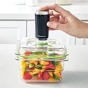 FoodSaver FS1120 Cordless Handheld Vacuum Sealer for Food Preservation - Portable Vacuum Sealer for Zipper Bags & Containers | Keep Food Fresh Longer | Perfect for Meal Prep, Sous Vide & Storage