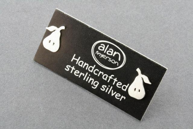 Pear Stud Earrings for Women - Hypoallergenic Stainless Steel Earrings for Sensitive Ears - Minimalist Dainty Jewelry Gift for Her - Perfect for Everyday Wear, Office & Special Occasions