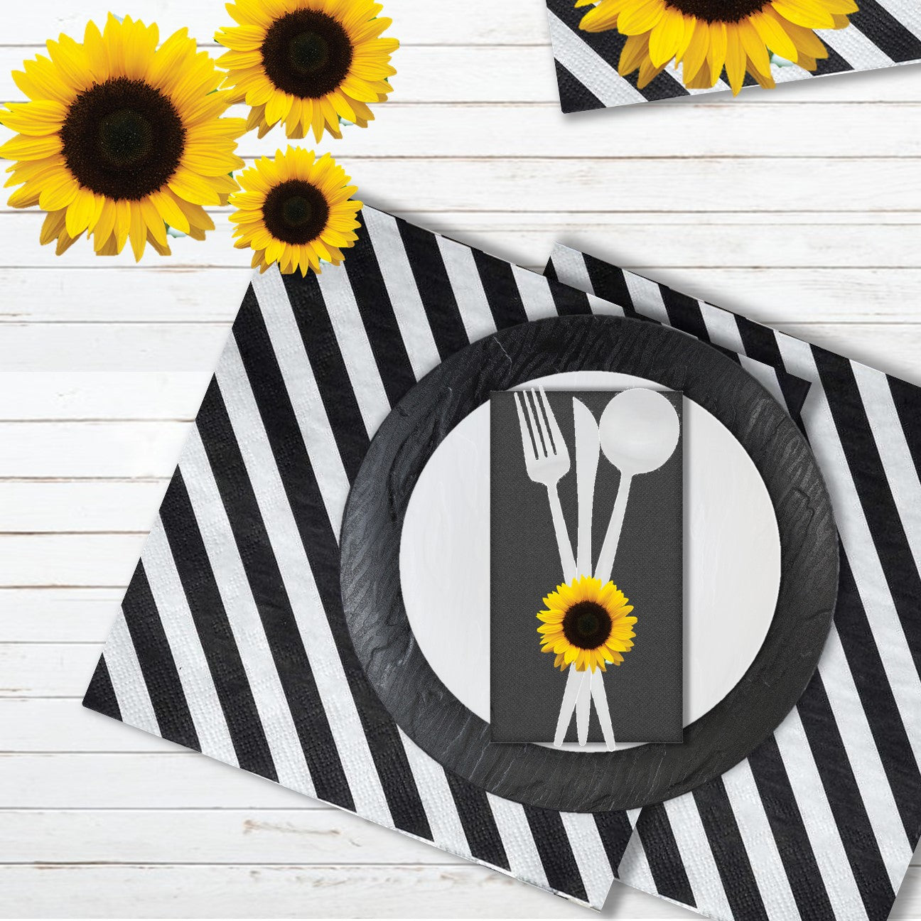 Premium Black Round Plastic Plates - Durable & Elegant Mahogany Finish - Perfect for Parties, Picnics, and Outdoor Dining