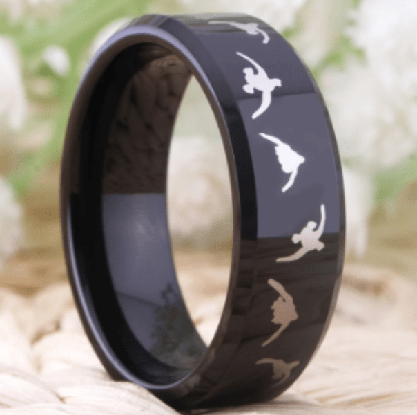 Black Couple's Animal Engraved Ring - Matching Love Jewelry for Anniversary, Wedding & Romantic Gifts - Perfect for Valentine's Day & Date Nights