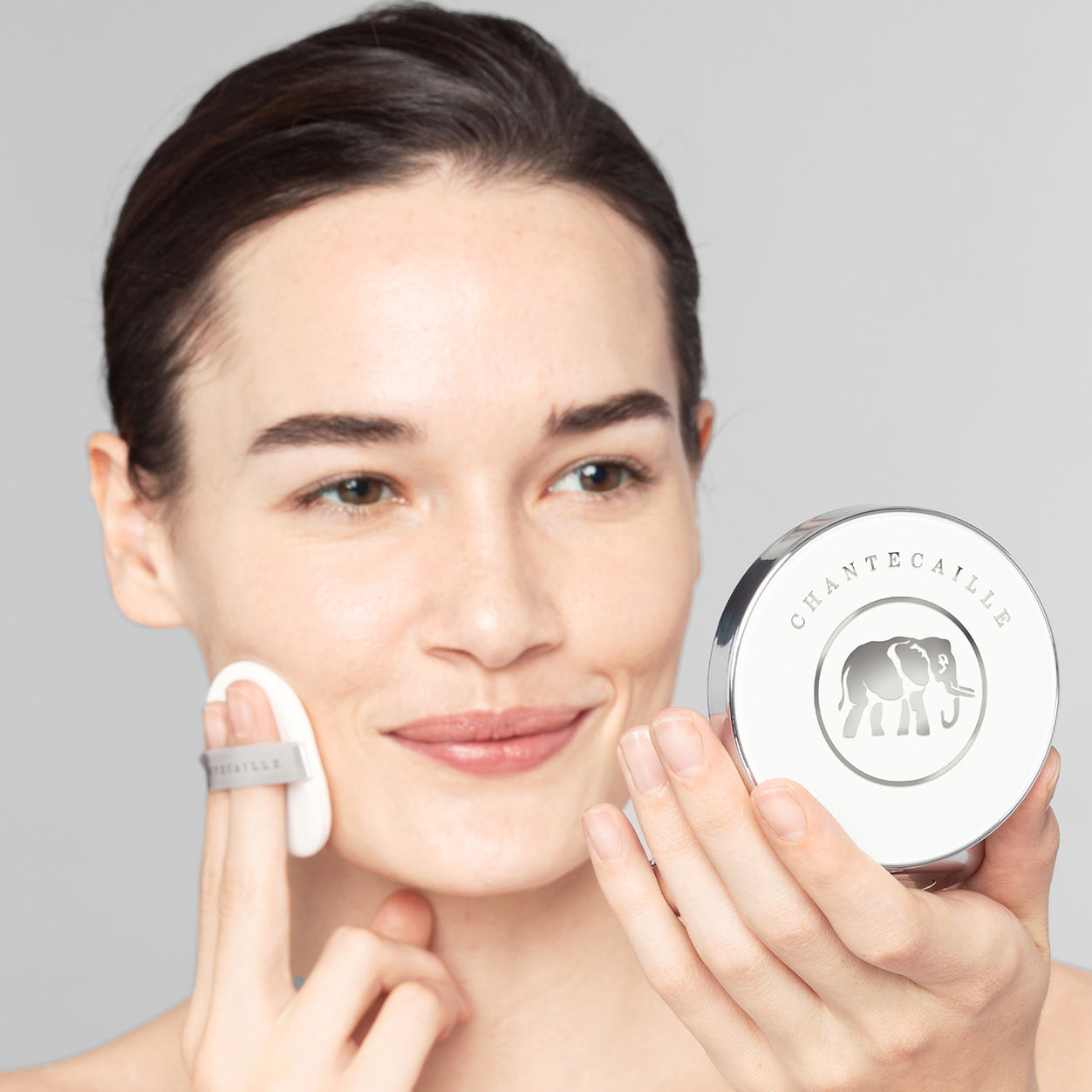 Future Skin Cushion Foundation - Hydrating BB Cream with SPF, Lightweight & Buildable Coverage for Flawless Look | Perfect for Daily Makeup & On-the-Go Touch Ups
