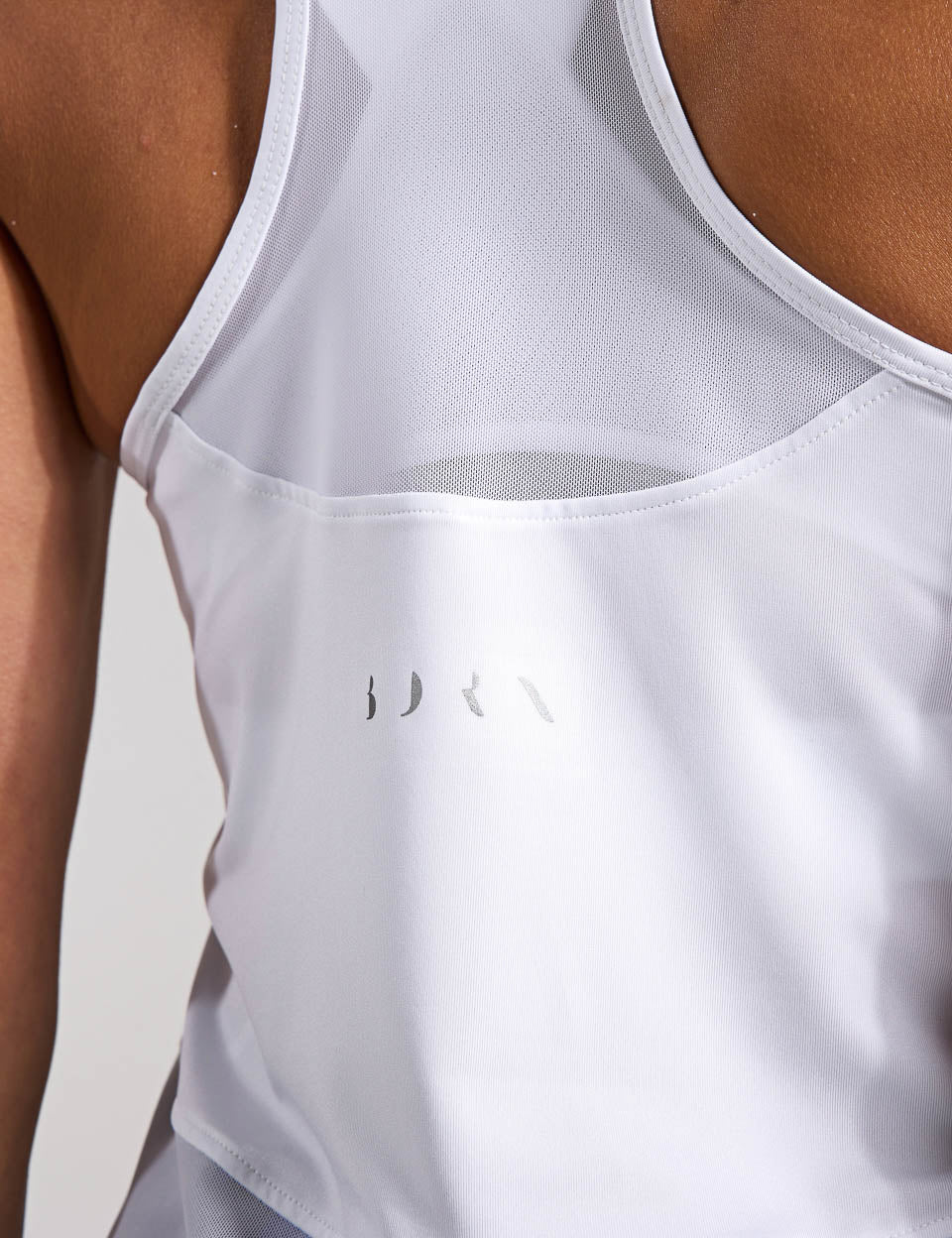 Kiava Women's White Tank Top - Soft Breathable Casual Sleeveless Shirt for Summer, Gym, Yoga & Beach Wear