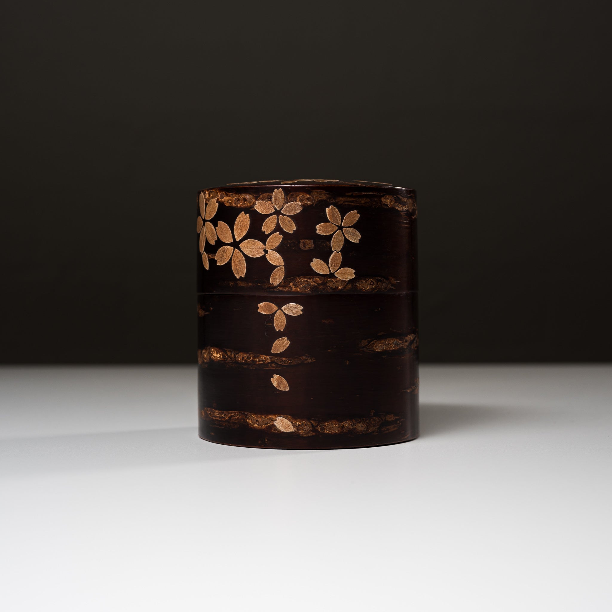 Tomioka Cherry Bark Tea Caddy - Handmade Japanese Sakura Wood Tea Canister - Small Size for Loose Leaf Tea Storage - Perfect for Matcha, Green Tea & Herbal Tea Brewing
