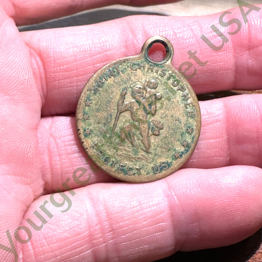 Vintage St. Christopher Pendant Necklace - Antique Copper Religious Medal Charm for Men & Women - Perfect for Travel Protection, Gifts & Everyday Wear