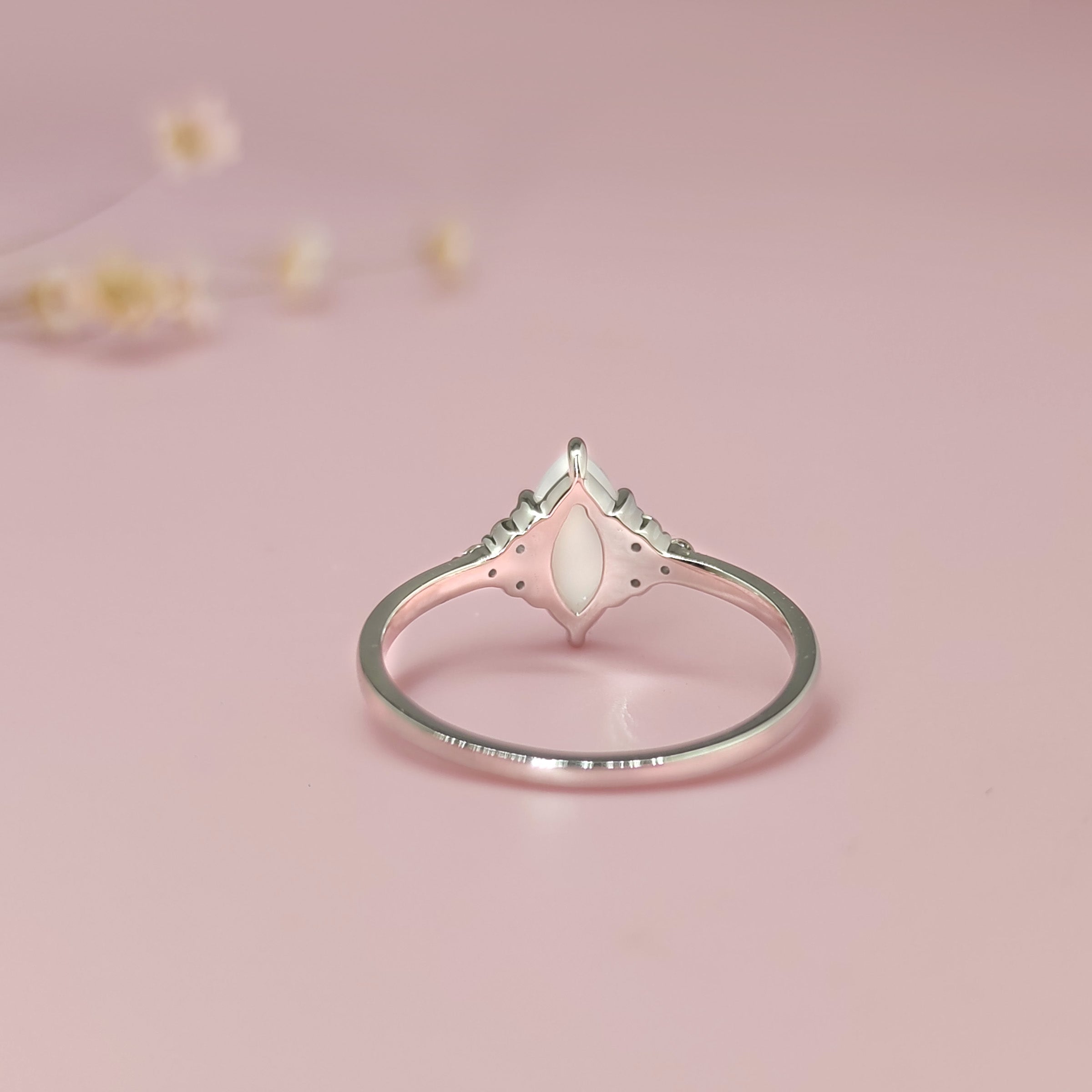 Blessing Beam Breastmilk Ring - Sterling Silver Keepsake Jewelry for Nursing Moms - Perfect for Mother's Day, Baby Shower Gifts & Breastfeeding Mementos