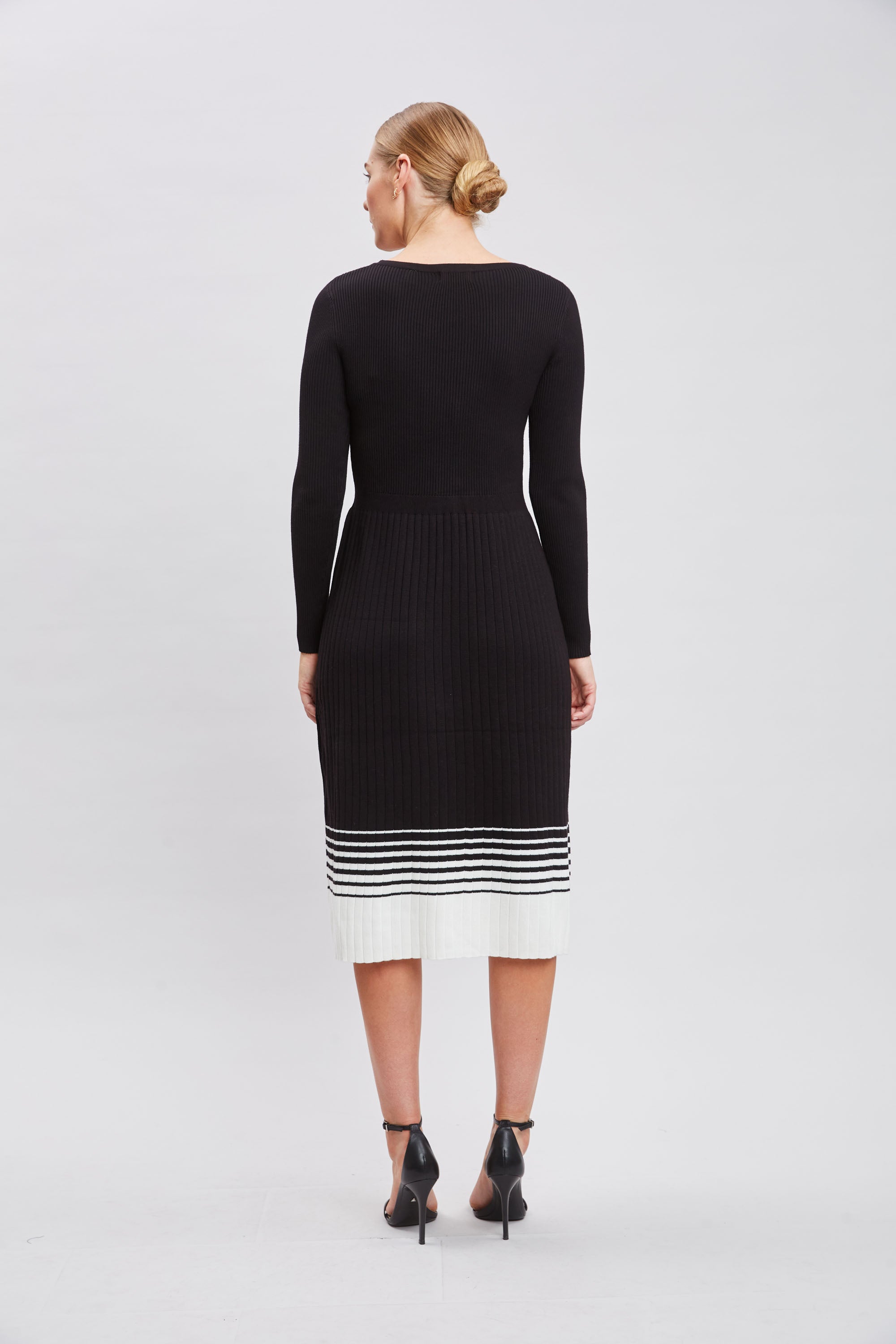 Tahari Women's Stripe Hem Dress - Flowy A-Line Summer Dress for Casual Wear, Office & Special Occasions