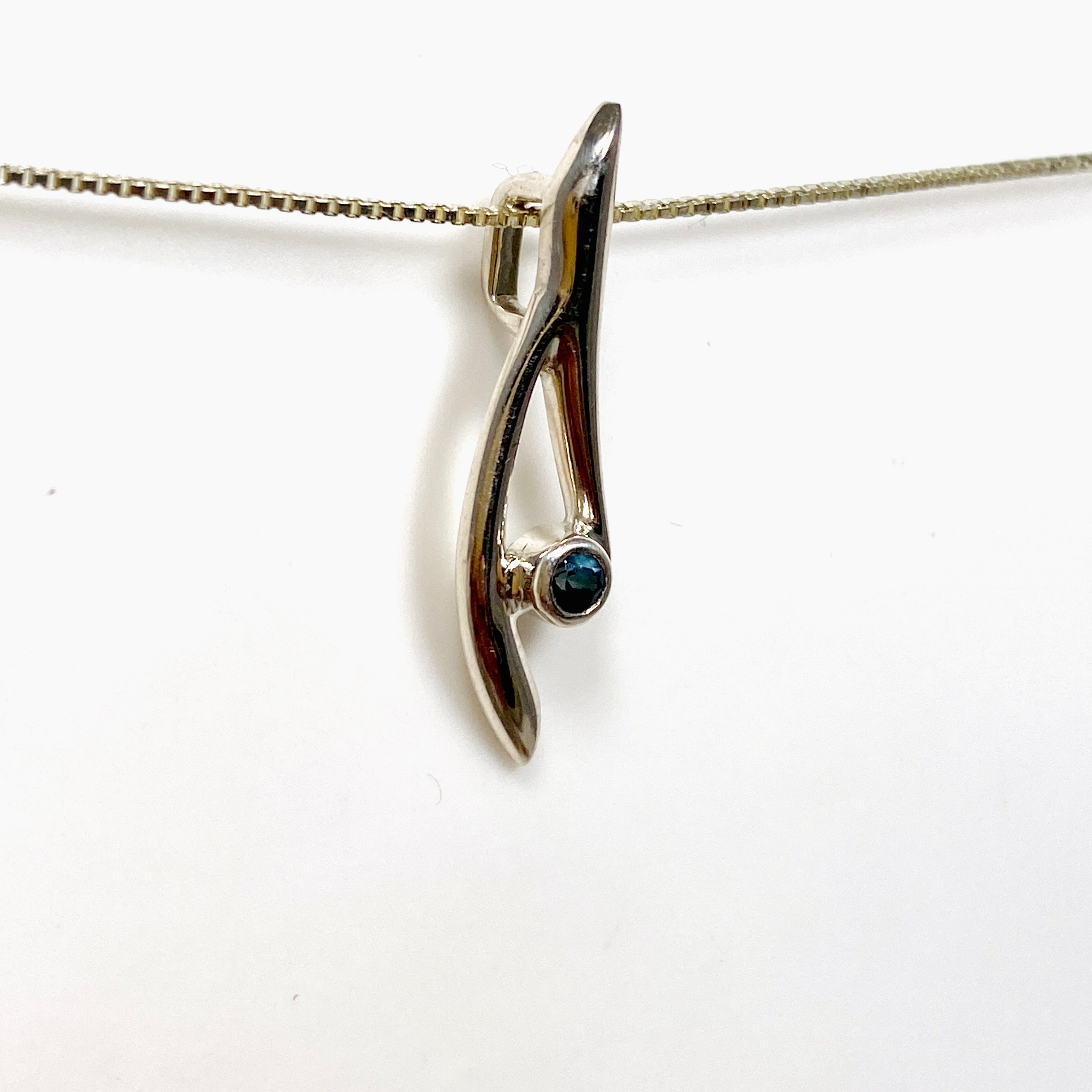 Natural Alexandrite Round Faceted Pendant Necklace - 14K Gold Plated BTP 39 - Perfect for Anniversary Gifts & Special Occasions