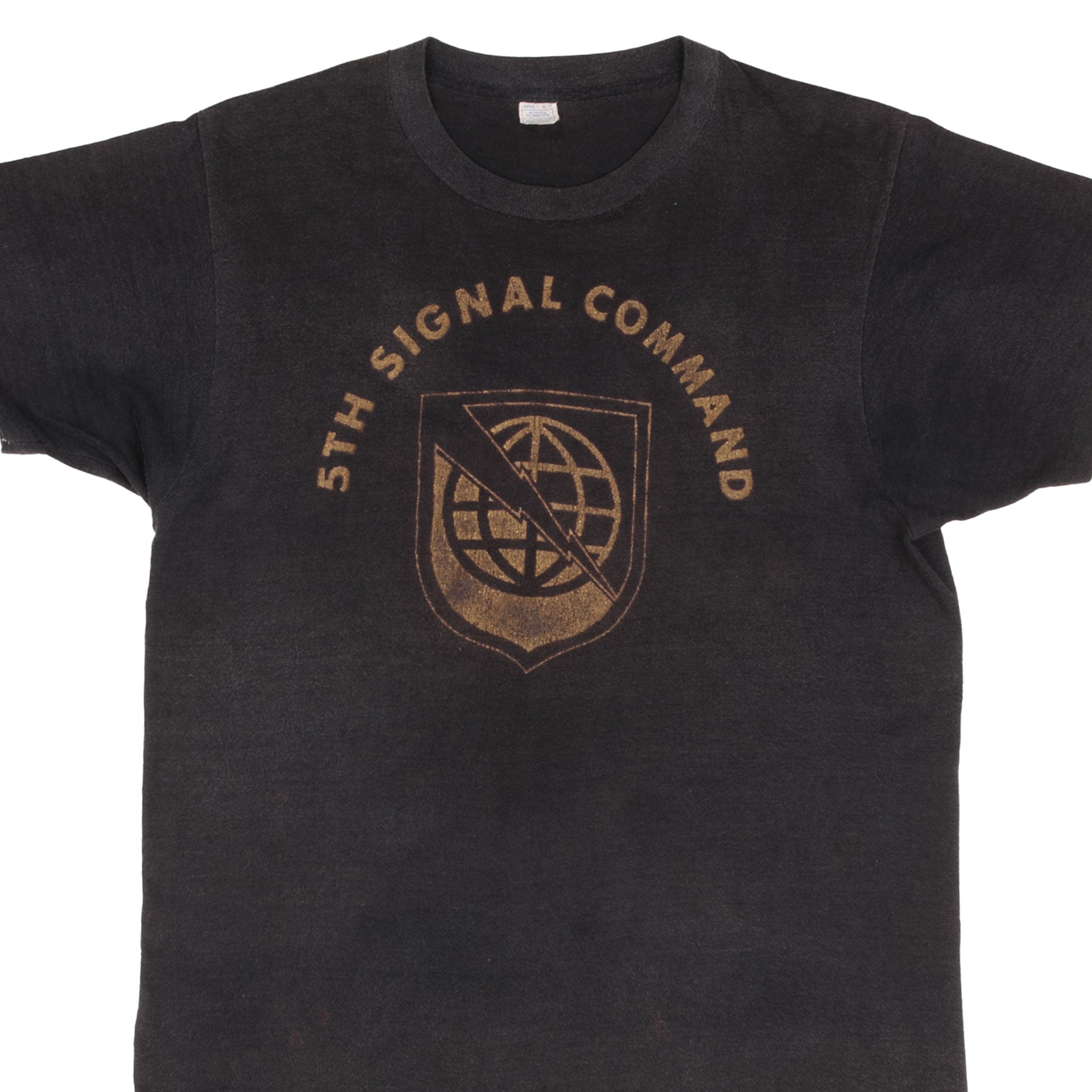 Vintage US Army 5th Signal Command T-Shirt - 1980s Retro Military Tee - Medium Size - Made in USA - Perfect for Military Enthusiasts & Vintage Collectors