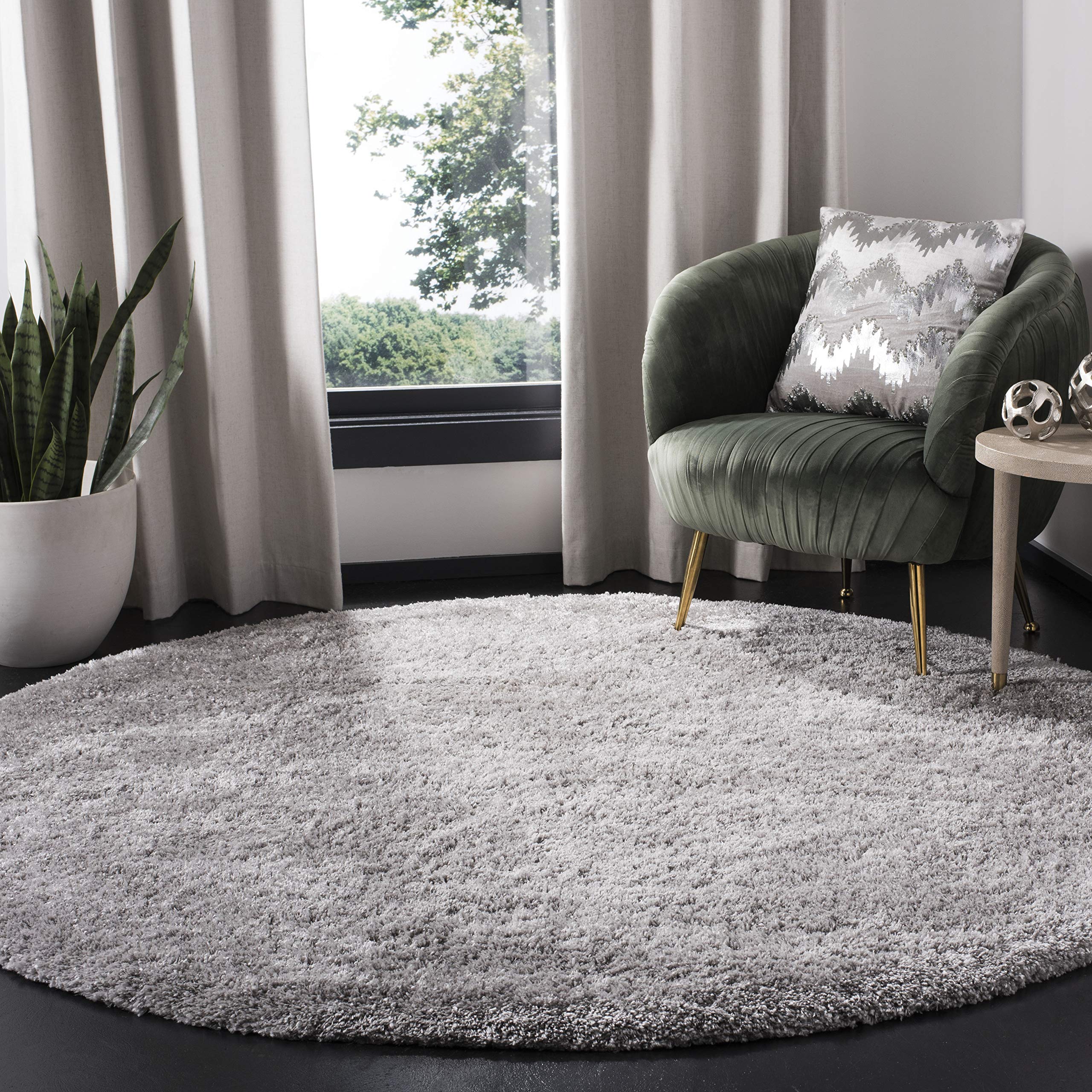 SAFAVIEH Royal Shag Collection 6'7