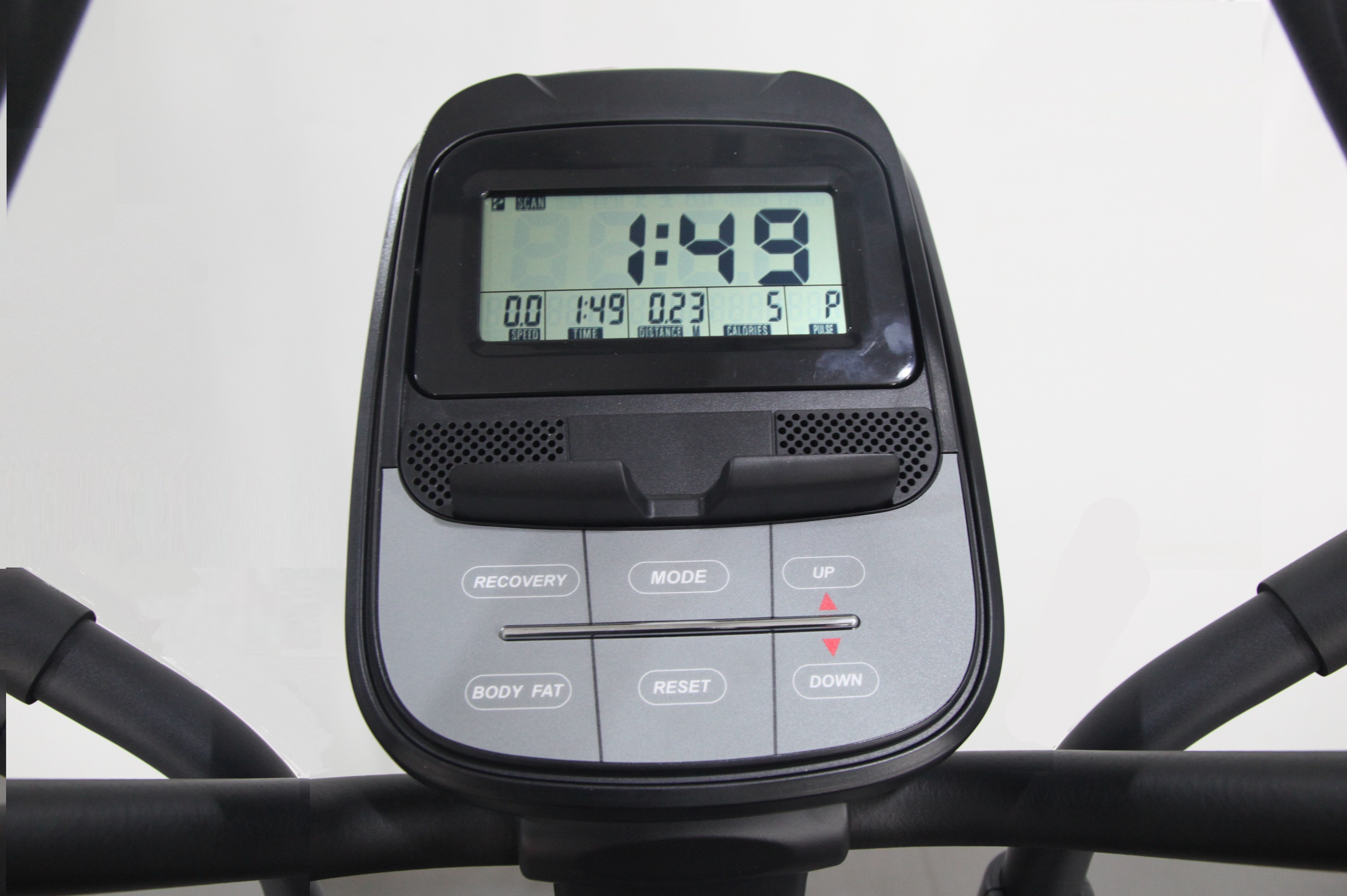 California Fitness E5 Elliptical Cross Trainer Machine - Low Impact Cardio Workout Equipment for Home Gym | Perfect for Weight Loss, Full Body Training & Joint-Friendly Exercise