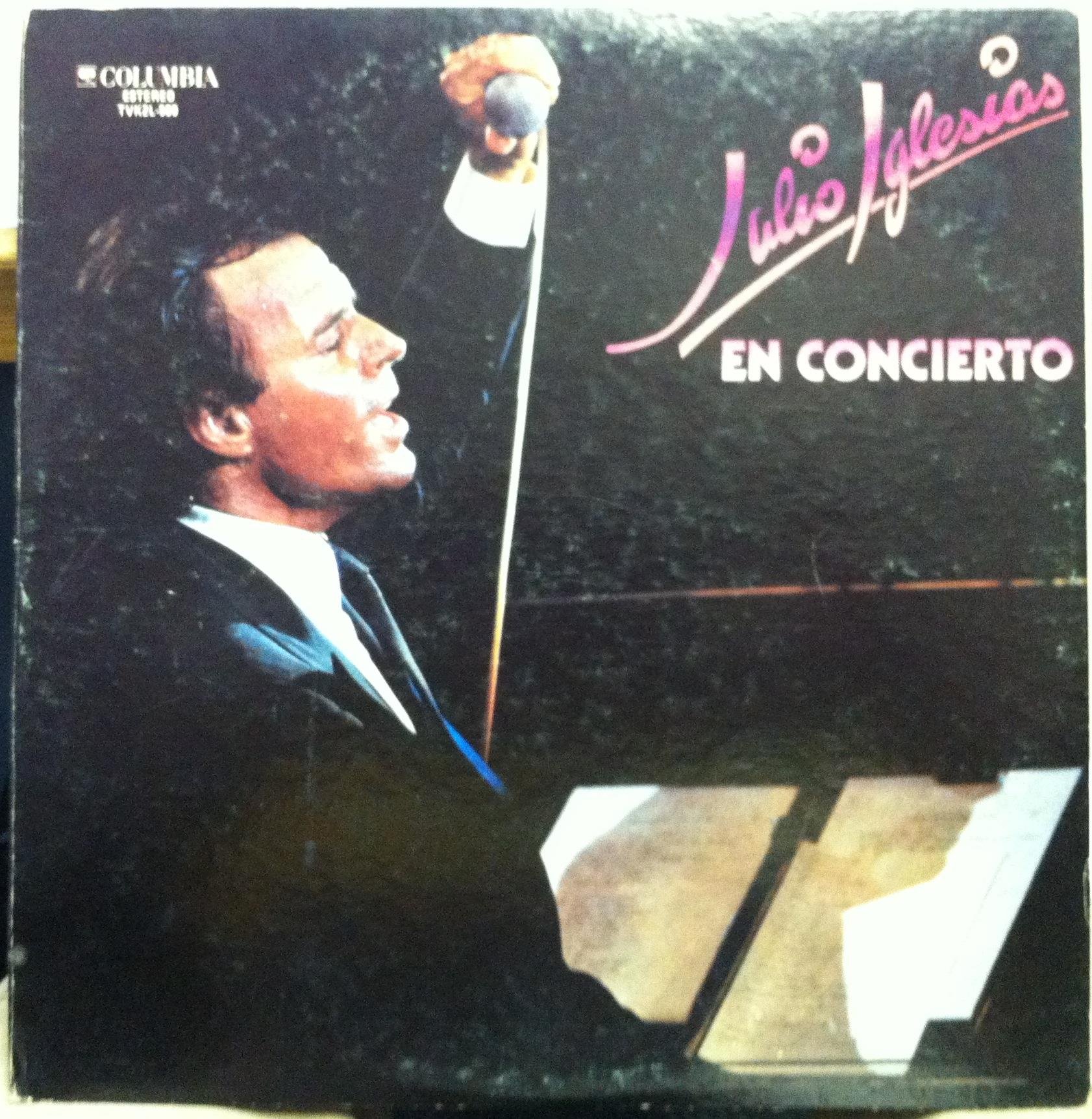 Julio Iglesias En Concierto Vinyl Record - Limited Edition LP for Music Collectors & Audiophiles - Perfect for Home Listening, Gifts & Vintage Music Enthusiasts