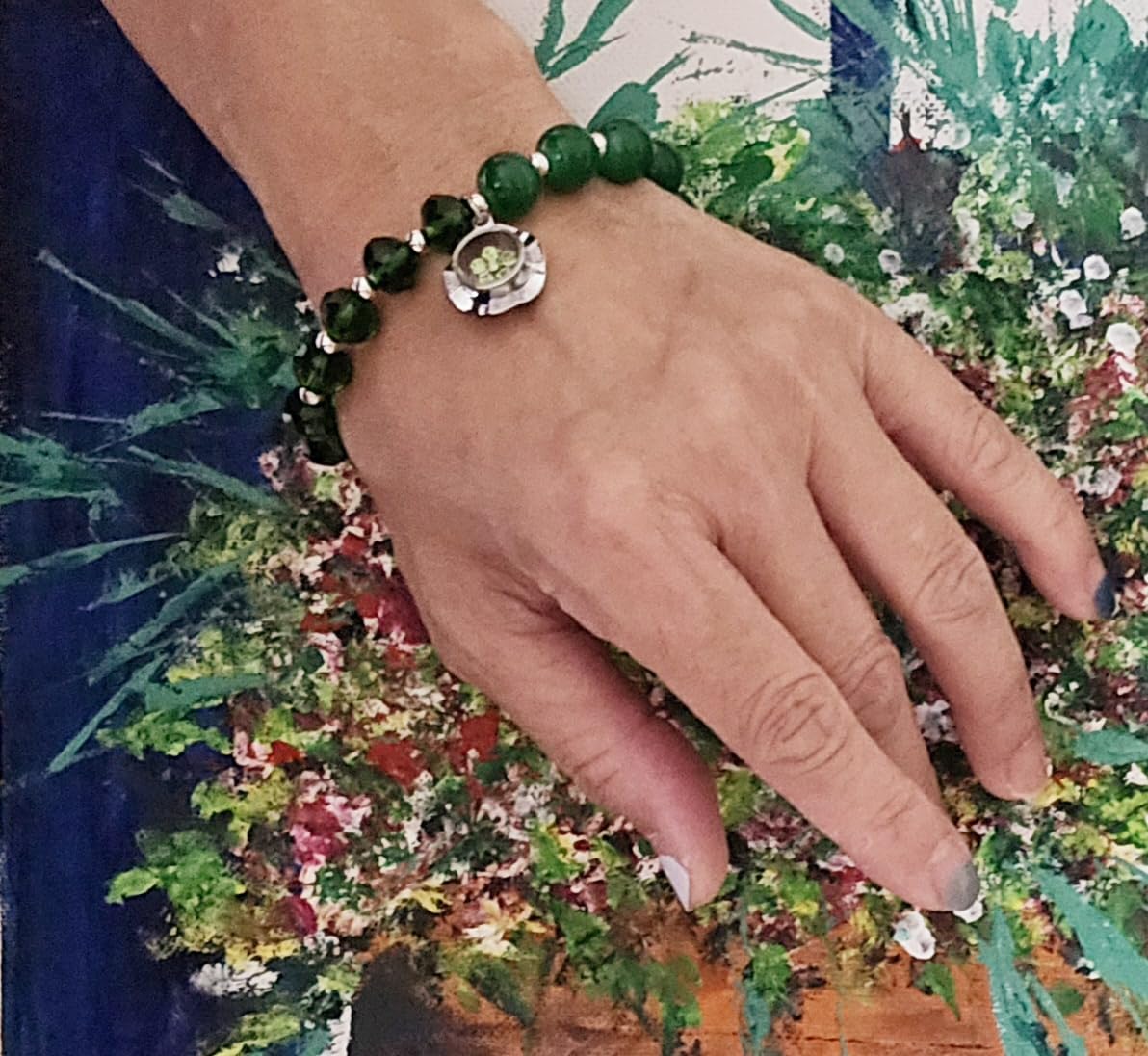 Emerald Green May Birthstone Bracelet for Women - Glass Beaded Charm Bracelet - Birthday & Christmas Jewelry Gift - Perfect for Mother's Day, Anniversaries & Special Occasions