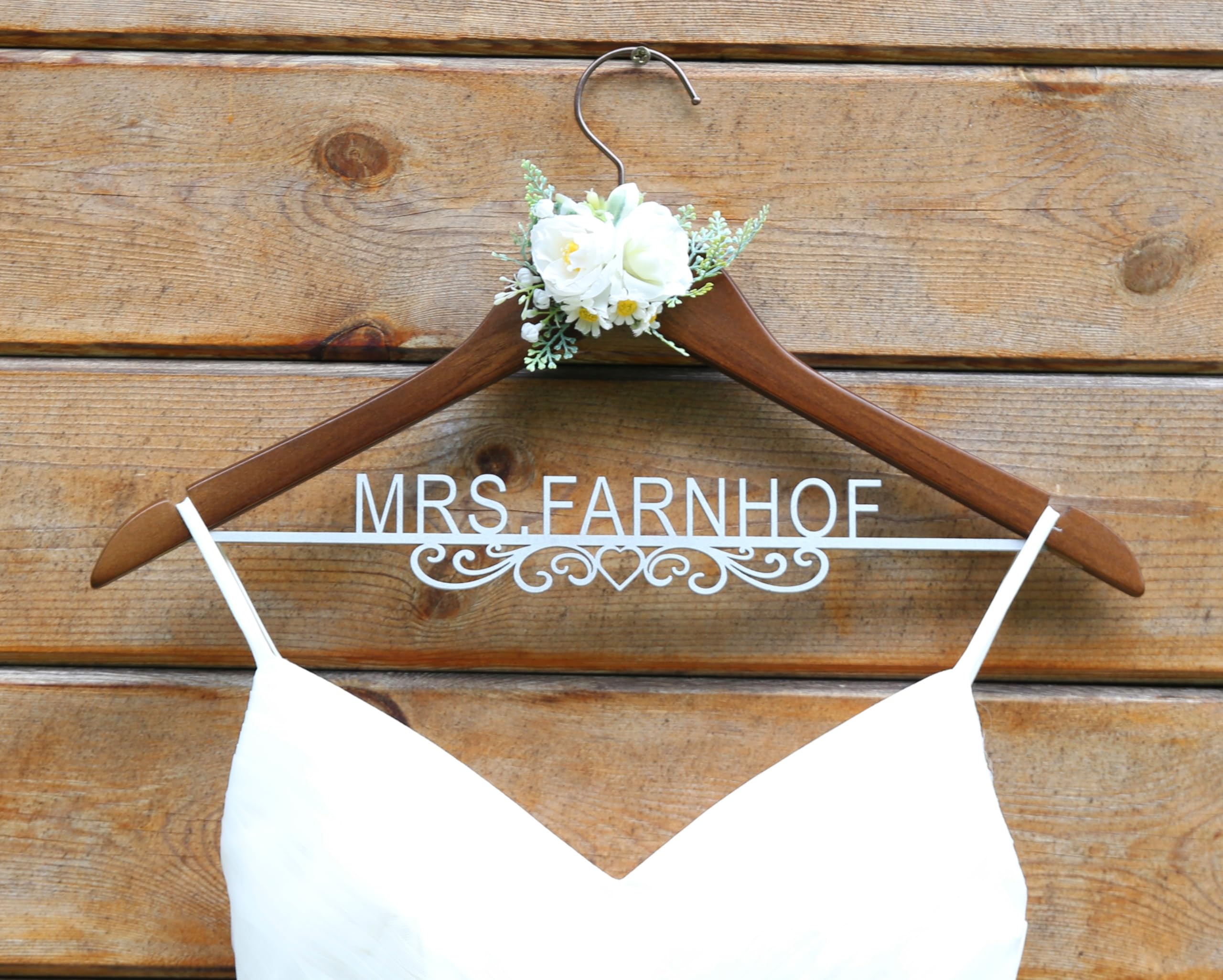 Personalized Wooden Wedding Hanger - Custom Bride & Bridesmaid Hangers with Engraved Names - Perfect for Wedding Gifts, Bridal Showers & Keepsakes