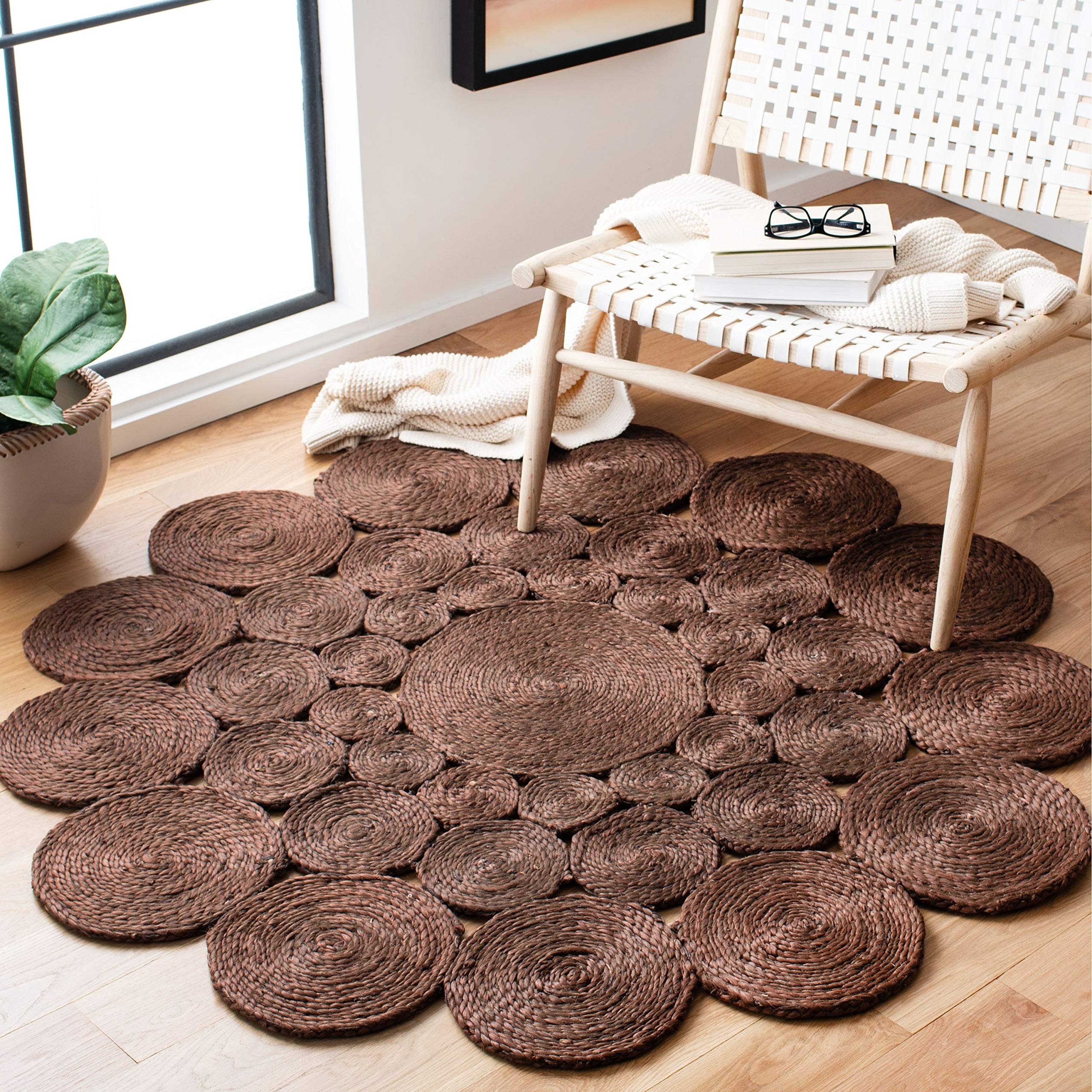 SAFAVIEH Handmade Boho Jute Area Rug - 7' Round Brown Natural Fiber Rug for Living Room & Bedroom | Farmhouse Decor, High Traffic Durable Floor Mat | Perfect for Boho Chic, Coastal & Rustic Home Decor