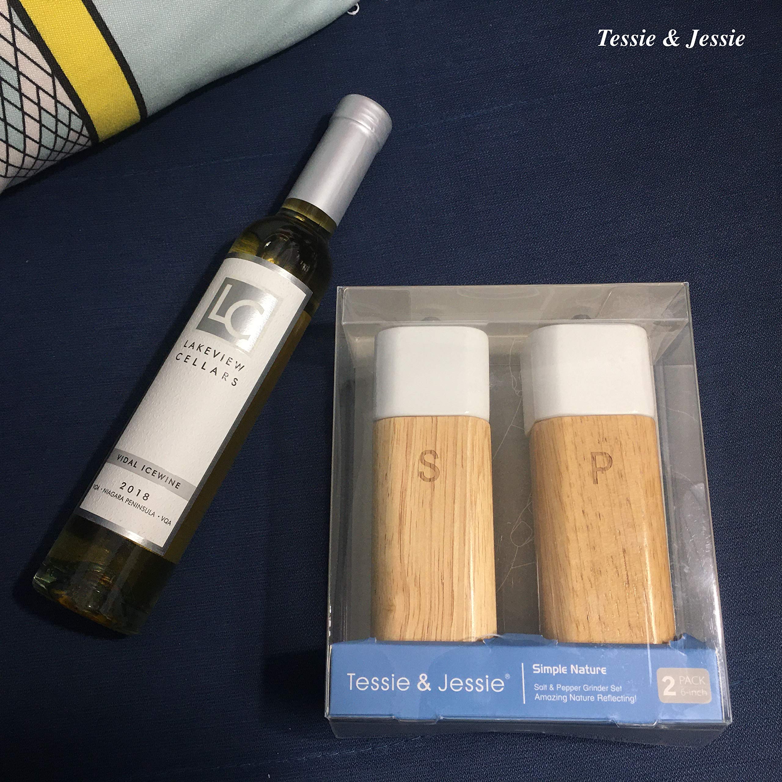Premium Wooden Salt and Pepper Grinder Set - Refillable 6