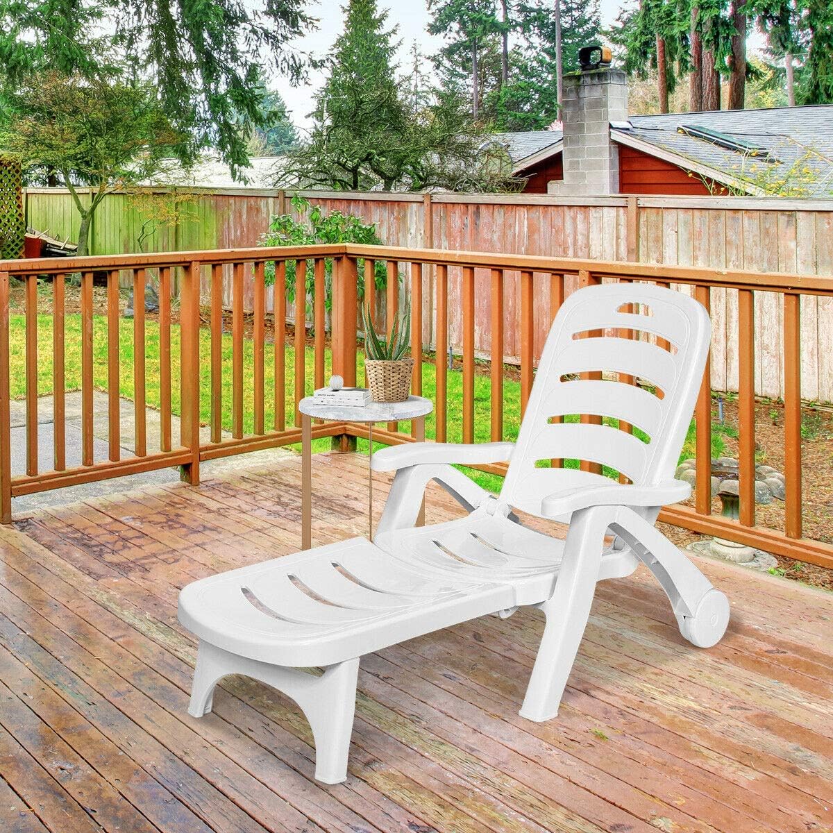 Foldable Patio Chaise Lounge Chair with Wheels - Lightweight Plastic Outdoor Recliner for Pool, Beach, Garden & Backyard Relaxation