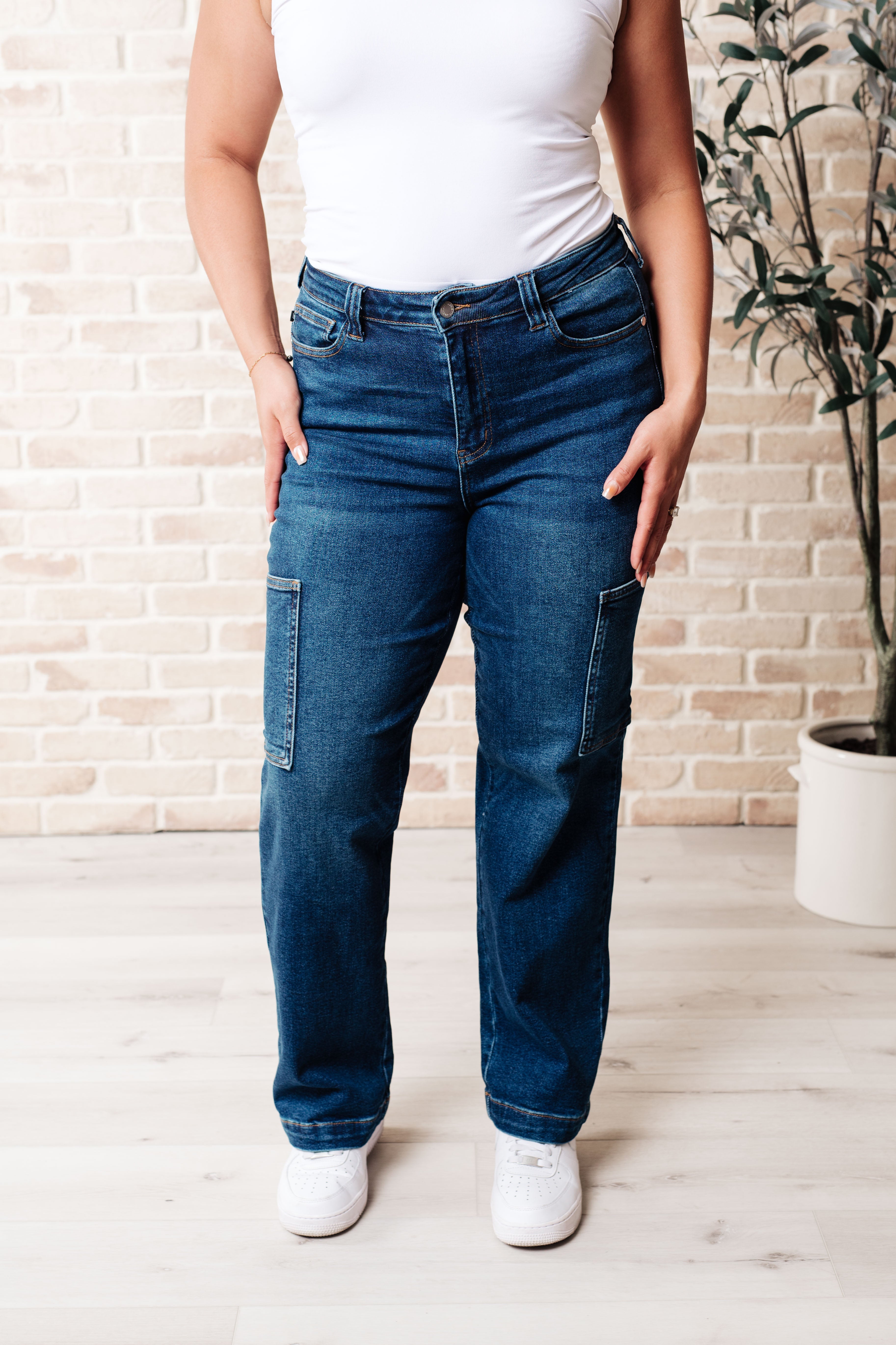 Leila High Rise Cargo Straight Jeans for Women - Trendy Casual Pants with Multiple Pockets | Perfect for Streetwear, Work & Everyday Outfits