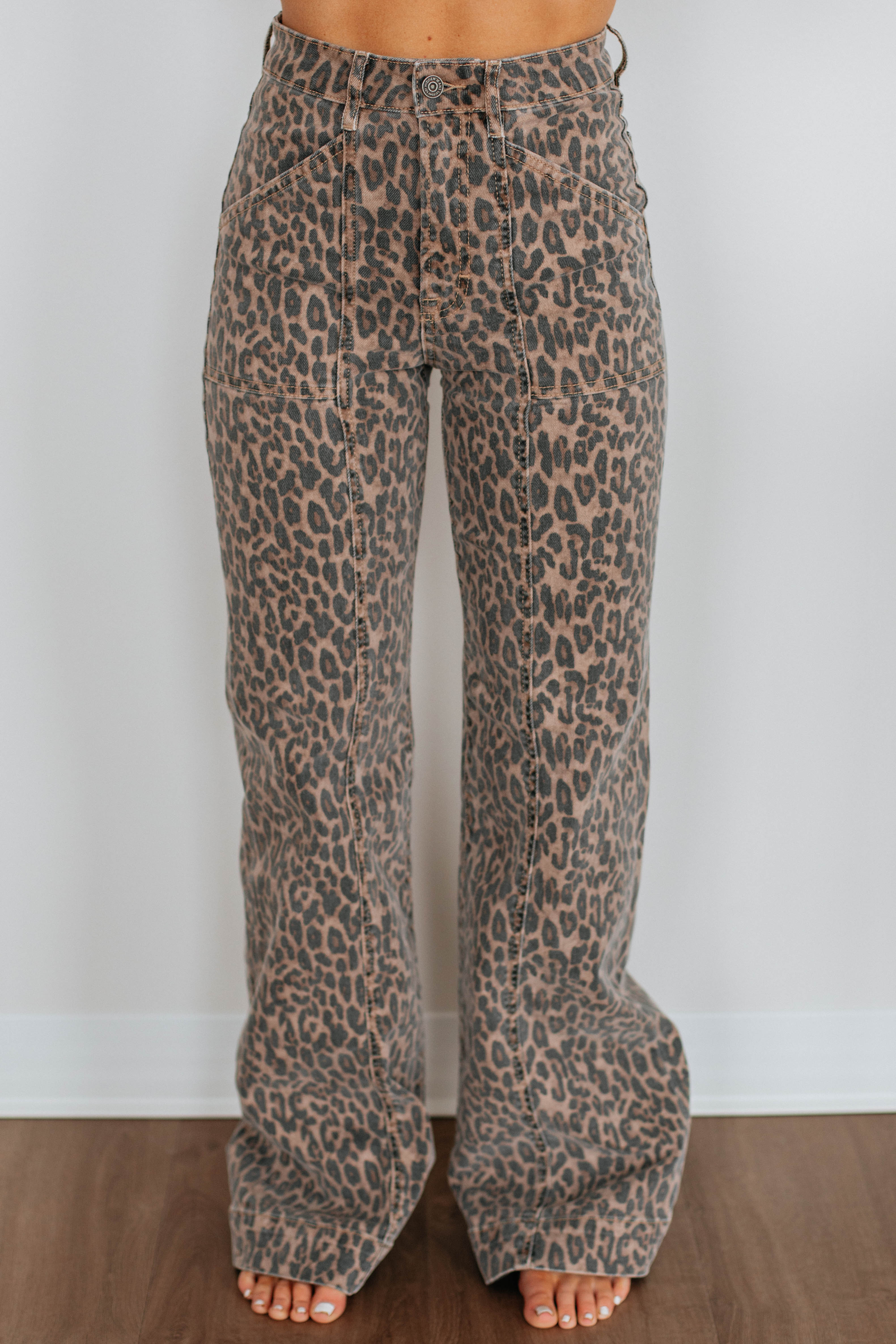 Stylish Happi Hidden Jeans with Cheetah Print - Trendy Women's High Waisted Stretch Denim Pants for Casual Wear & Night Out