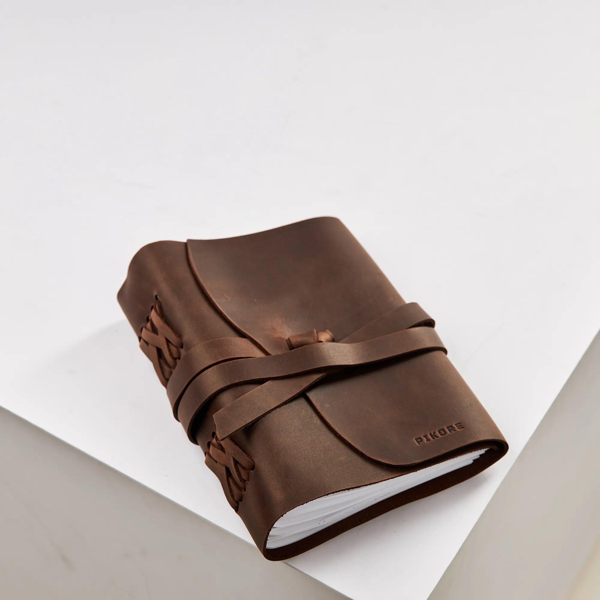 Premium Leather Journal for Writing & Sketching - Handcrafted Genuine Leather Notebook, Perfect for Travel, Bullet Journaling & Gift Giving