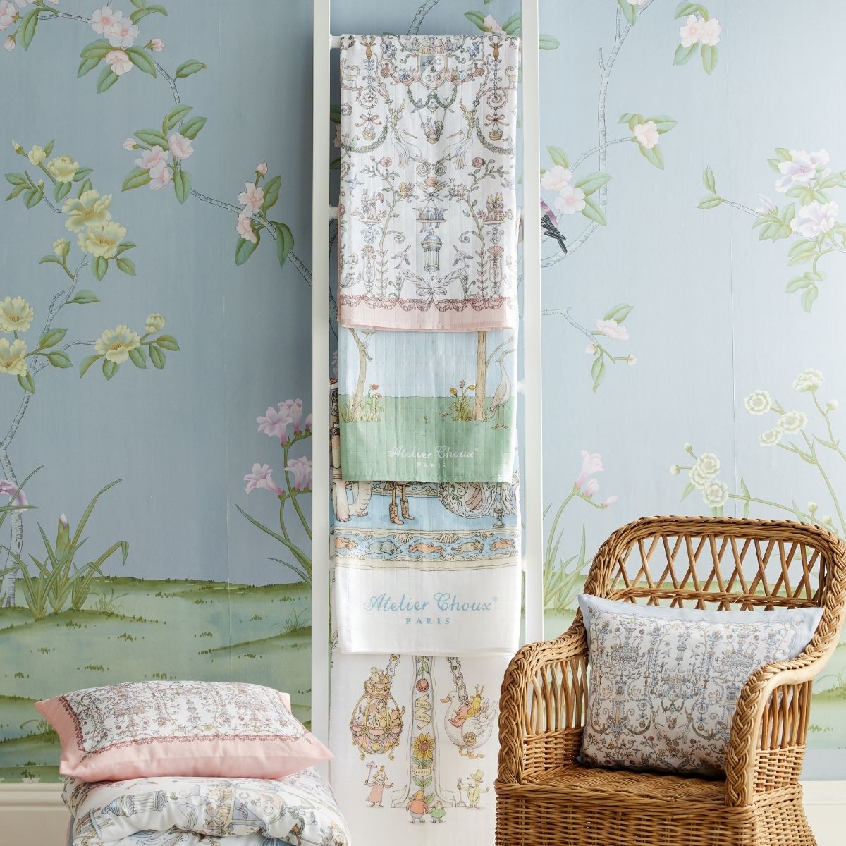 Atelier Choux Carré Blue Carousel Swaddle Blanket - Soft Organic Cotton Baby Wrap for Newborns & Infants - Perfect for Nursery, Photo Shoots & Gift Giving