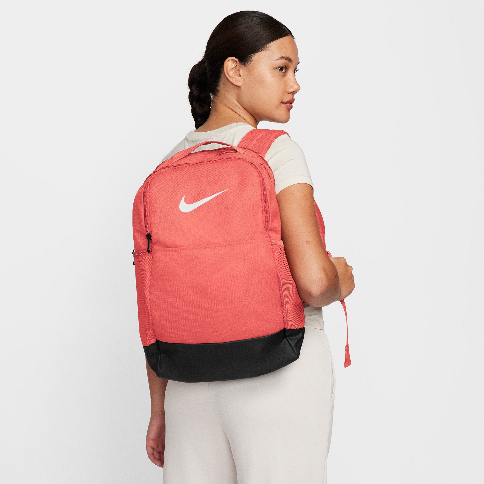 Brasilia 9.5 Training Medium 24L Backpack - Lightweight Durable Gym Bag for Men & Women - Perfect for Workouts, Hiking, Travel & Everyday Use