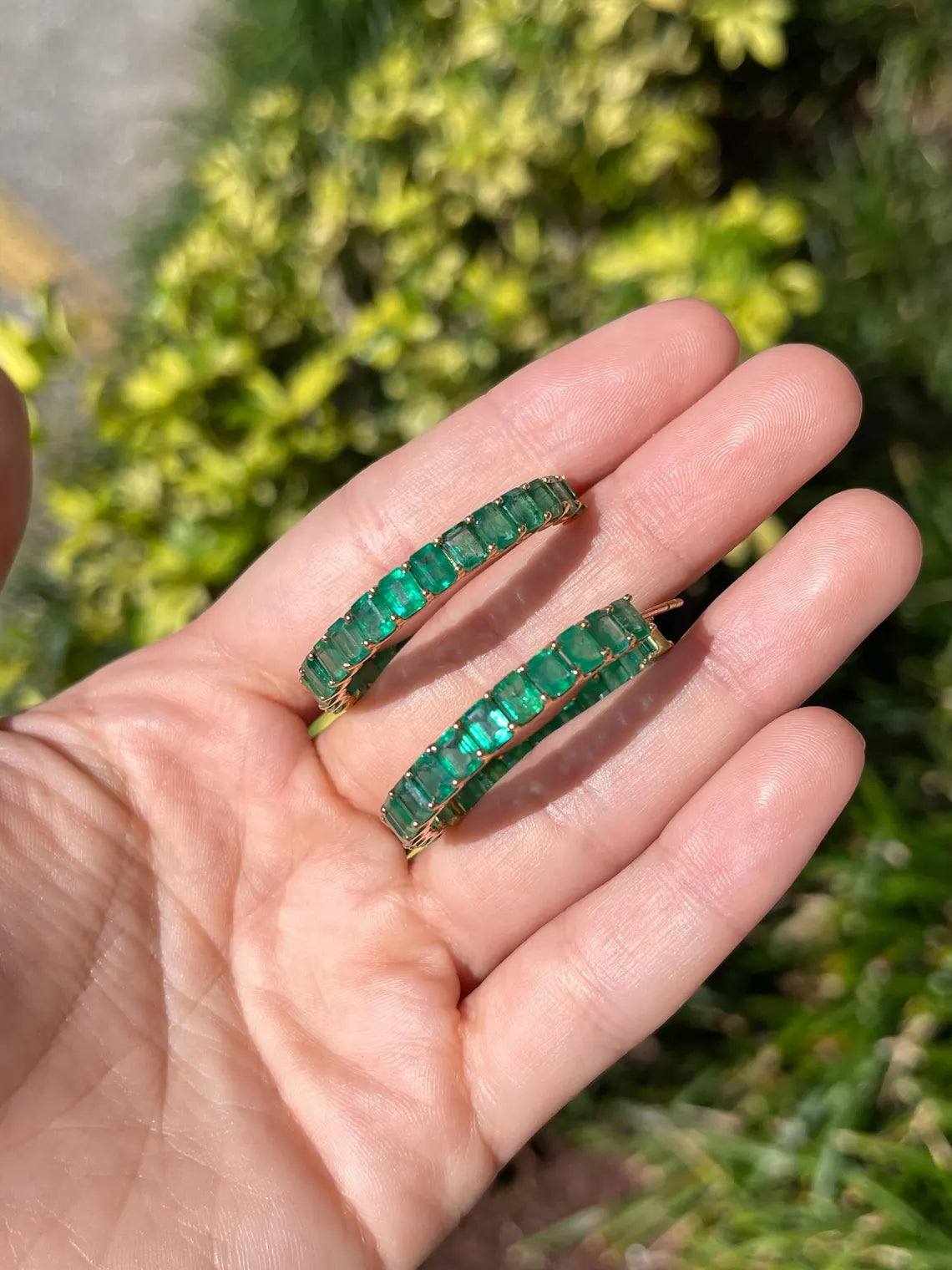 20.69ct Natural Grand Emerald East-West Hoop Earrings for Women - Elegant Statement Jewelry for Parties, Weddings & Special Occasions