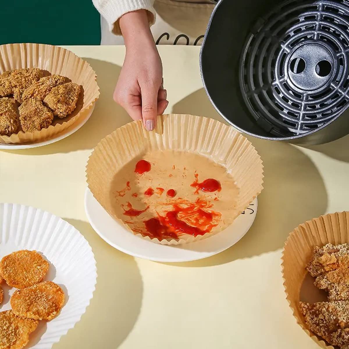 7.9 Inch Round Air Fryer Liners - 100Pcs Non-Stick Disposable Parchment Paper for Baking, Roasting & Microwaving | Oil Resistant & Waterproof Air Fryer Accessories | Perfect for Philips, Ninja, Cosori & More Air Fryers | Quick Cleanup for Healthy Cooking